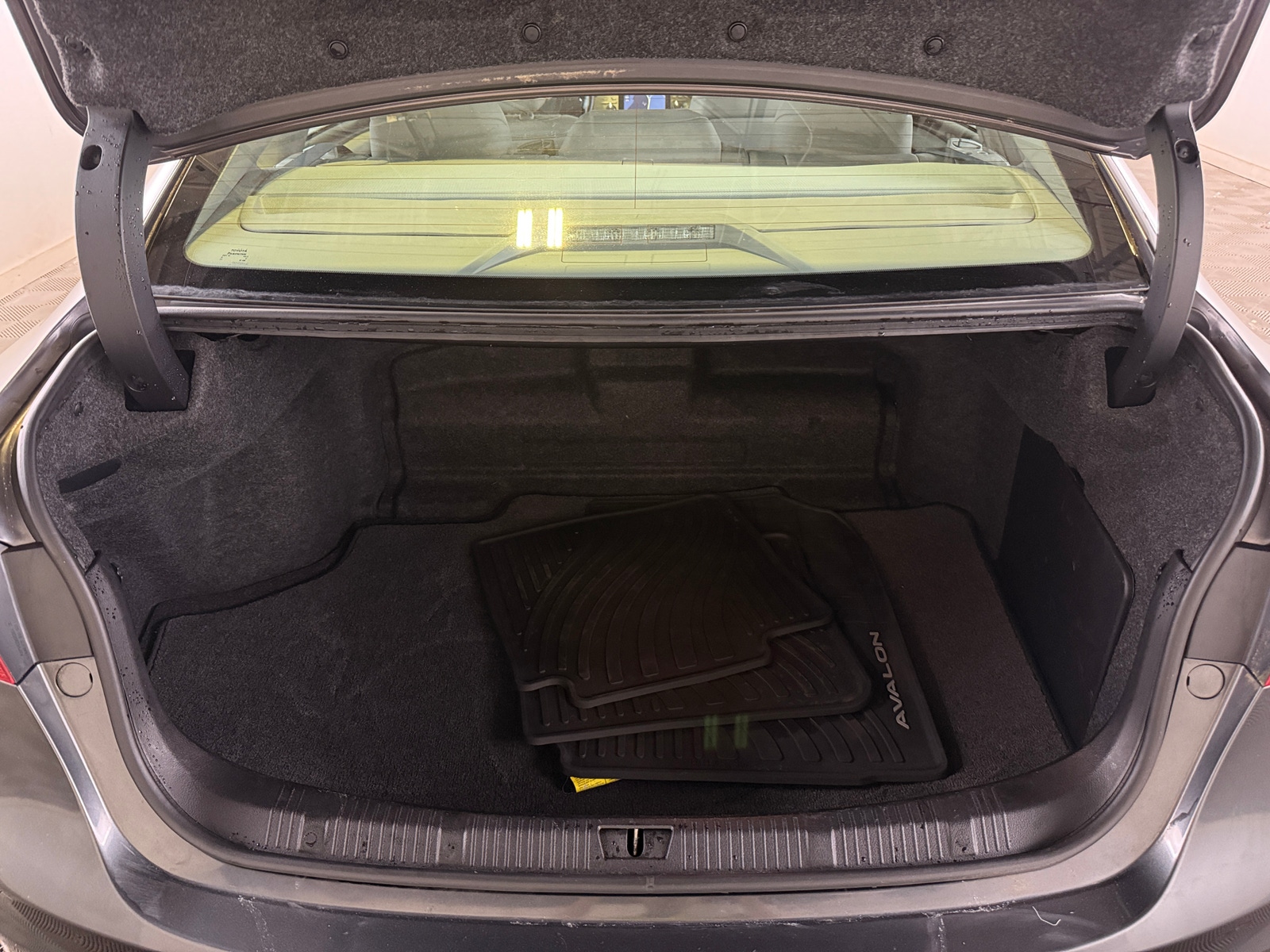 Thumbnail: 2013 Toyota Avalon - 6