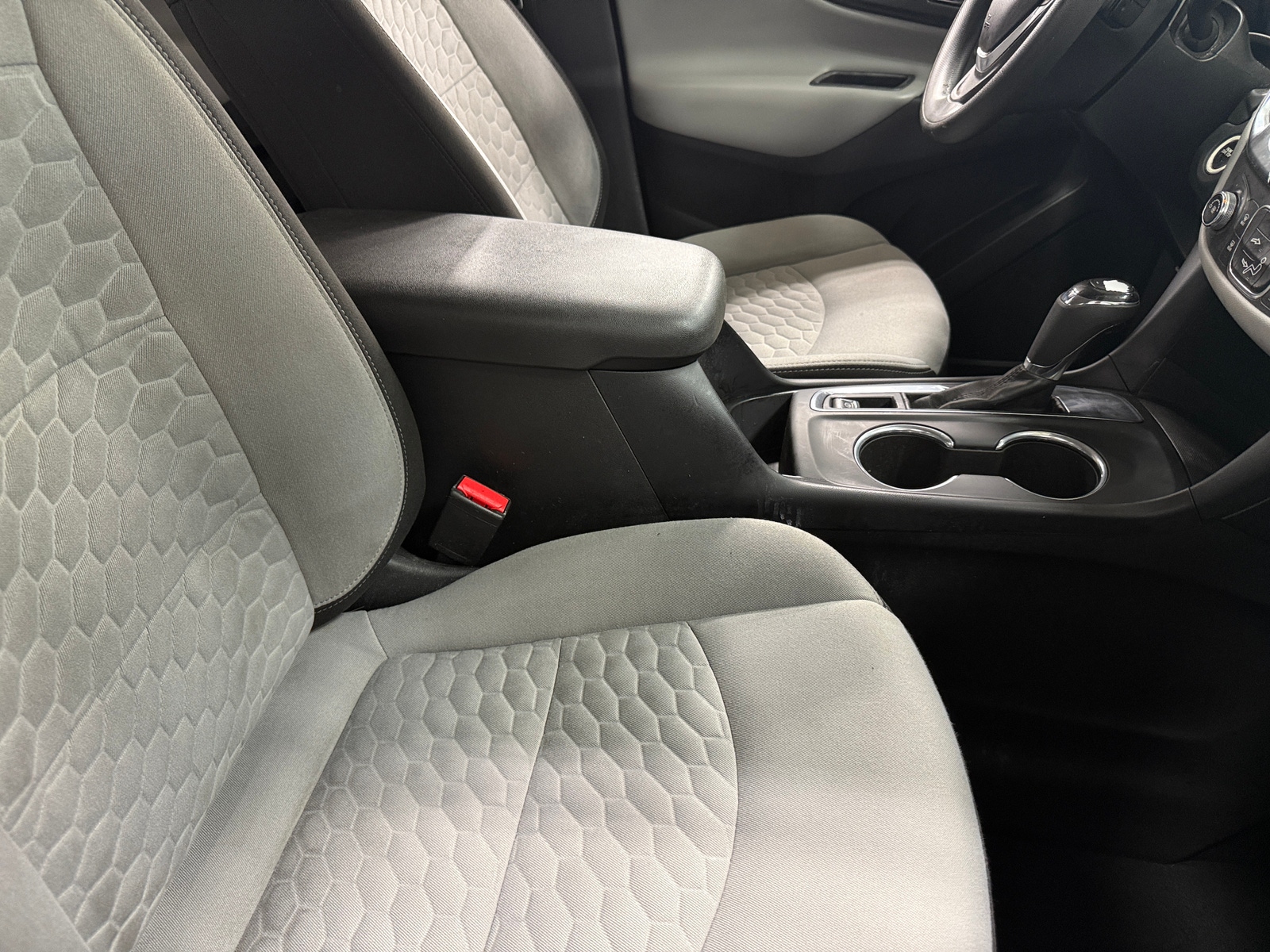 Thumbnail: 2019 Chevrolet Equinox - 2