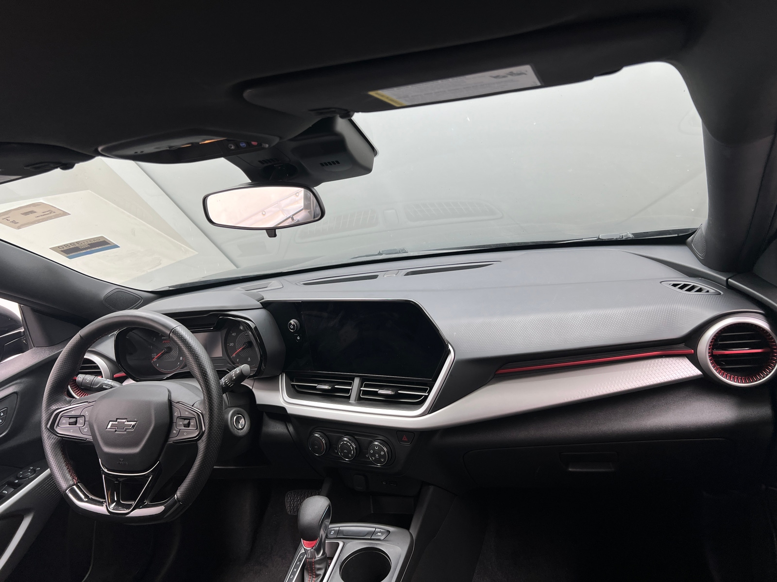 Thumbnail: 2024 Chevrolet Trax - 3
