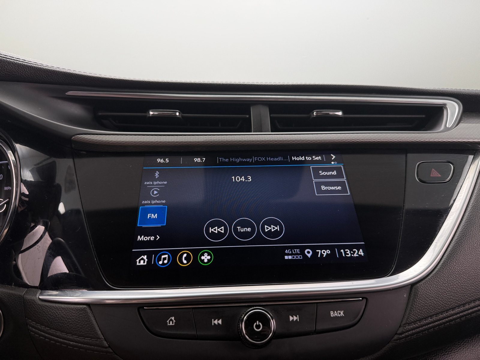 Thumbnail: 2021 Buick Encore GX - 3