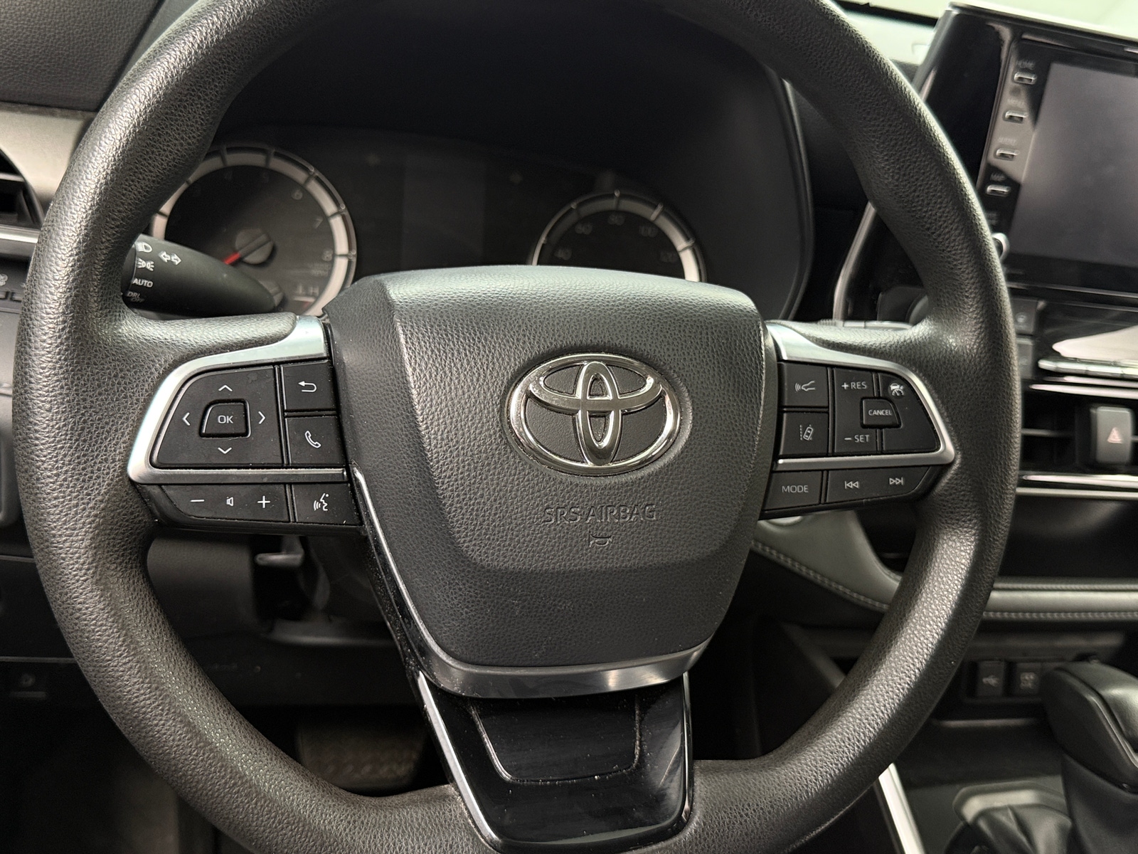 Thumbnail: 2021 Toyota Highlander - 5