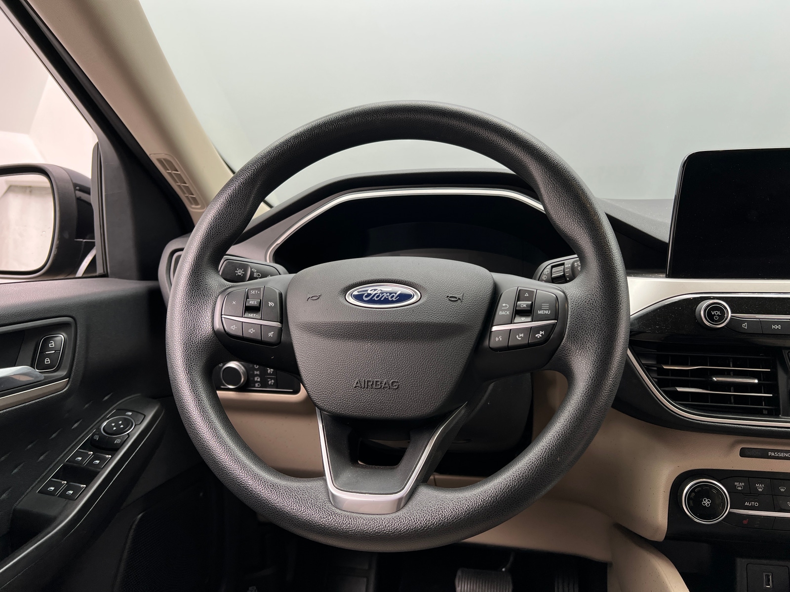 Thumbnail: 2020 Ford Escape - 5