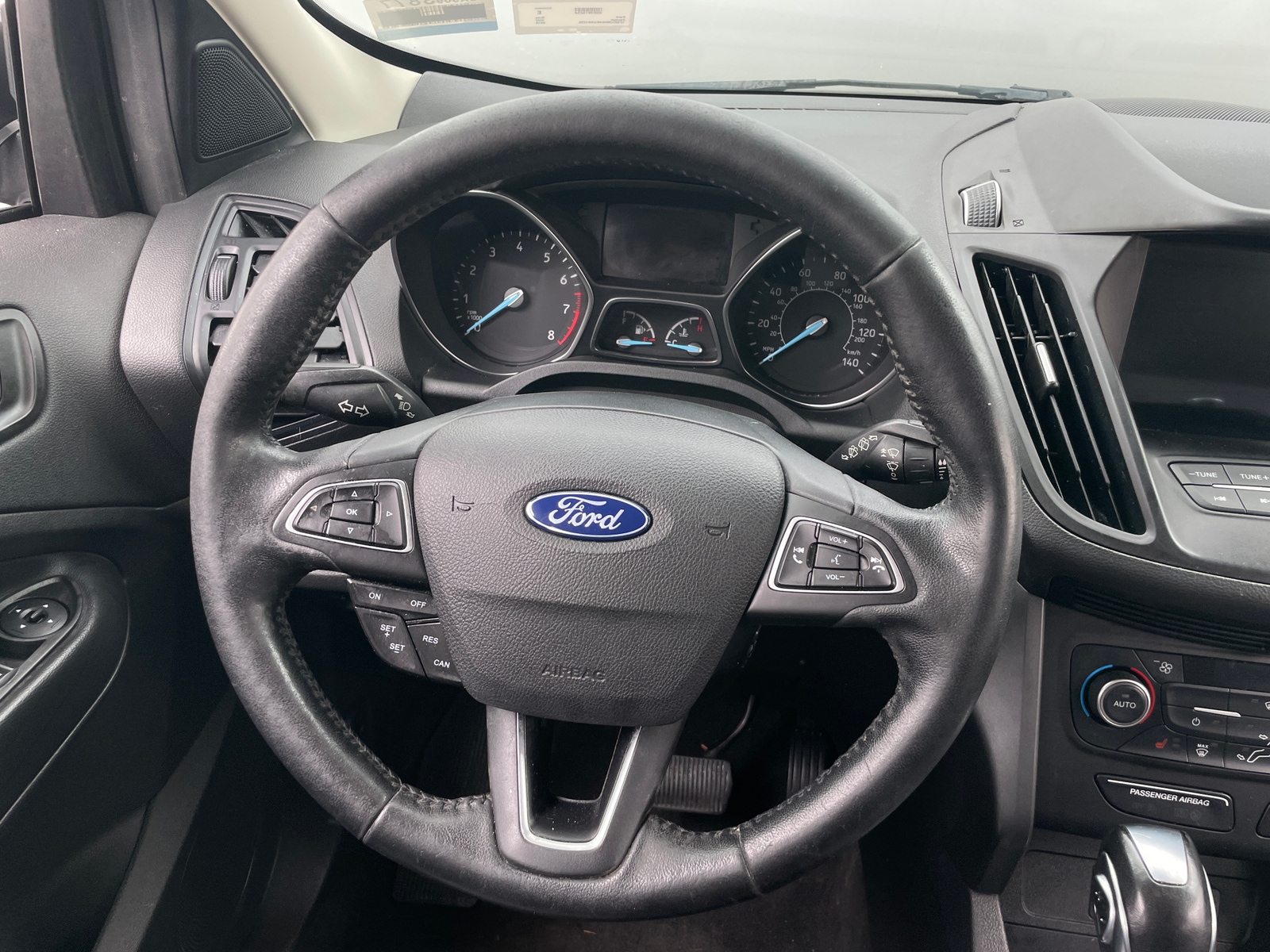 Thumbnail: 2019 Ford Escape - 4