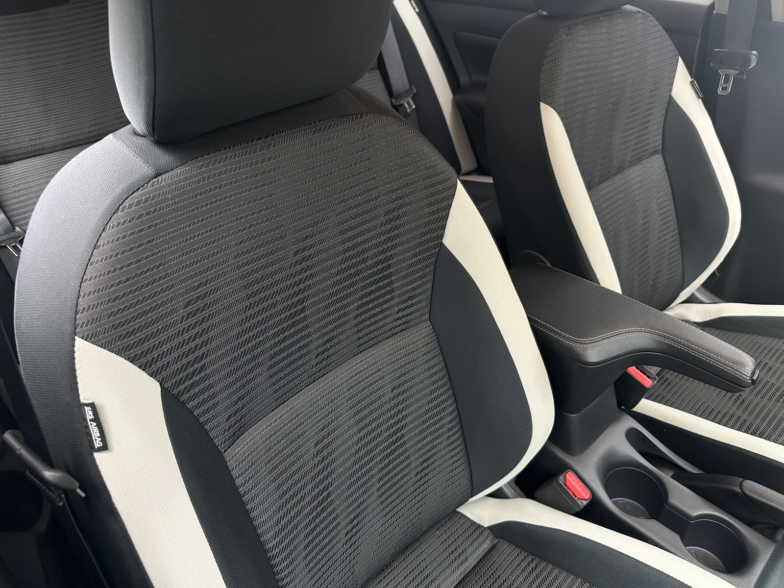 Thumbnail: 2020 Nissan Versa - 2