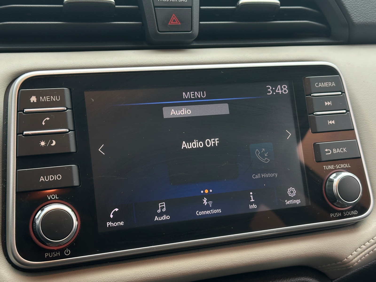 Thumbnail: 2020 Nissan Versa - 4