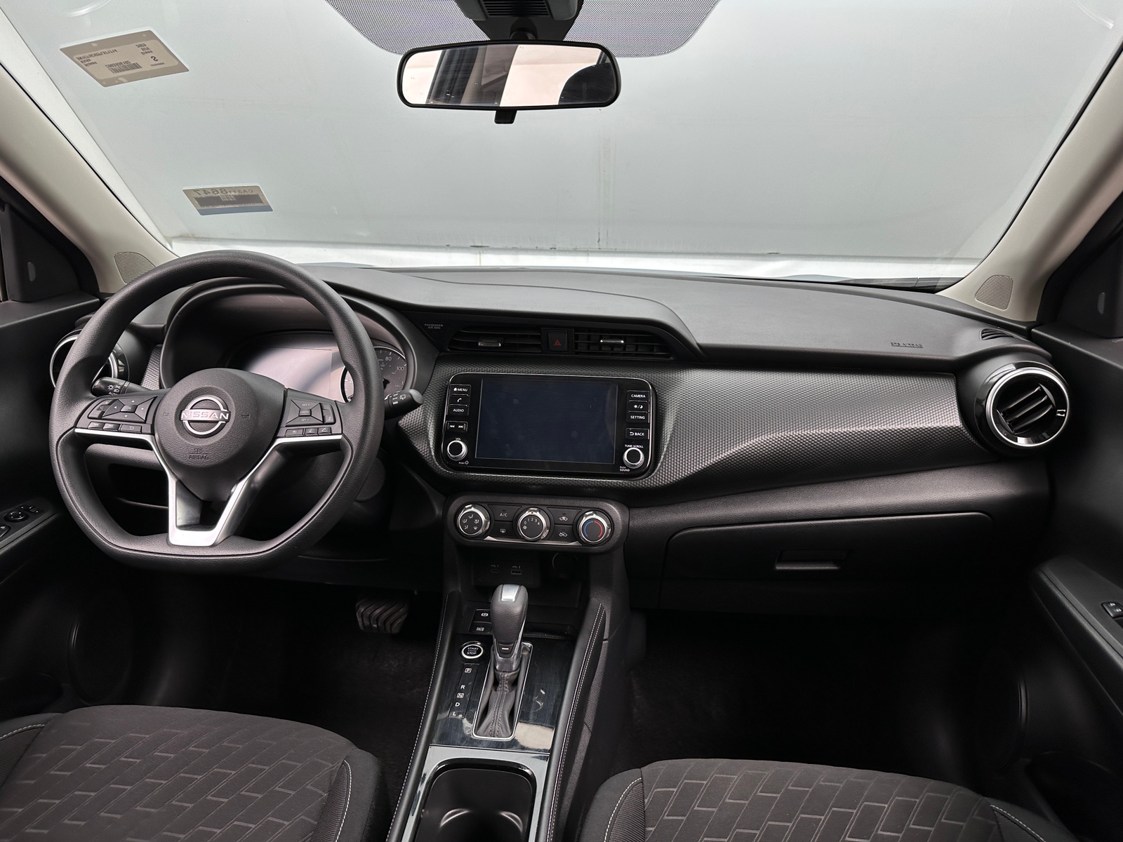 Thumbnail: 2023 Nissan Kicks - 3