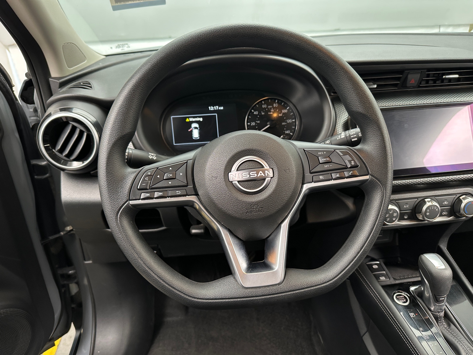 Thumbnail: 2023 Nissan Kicks - 5