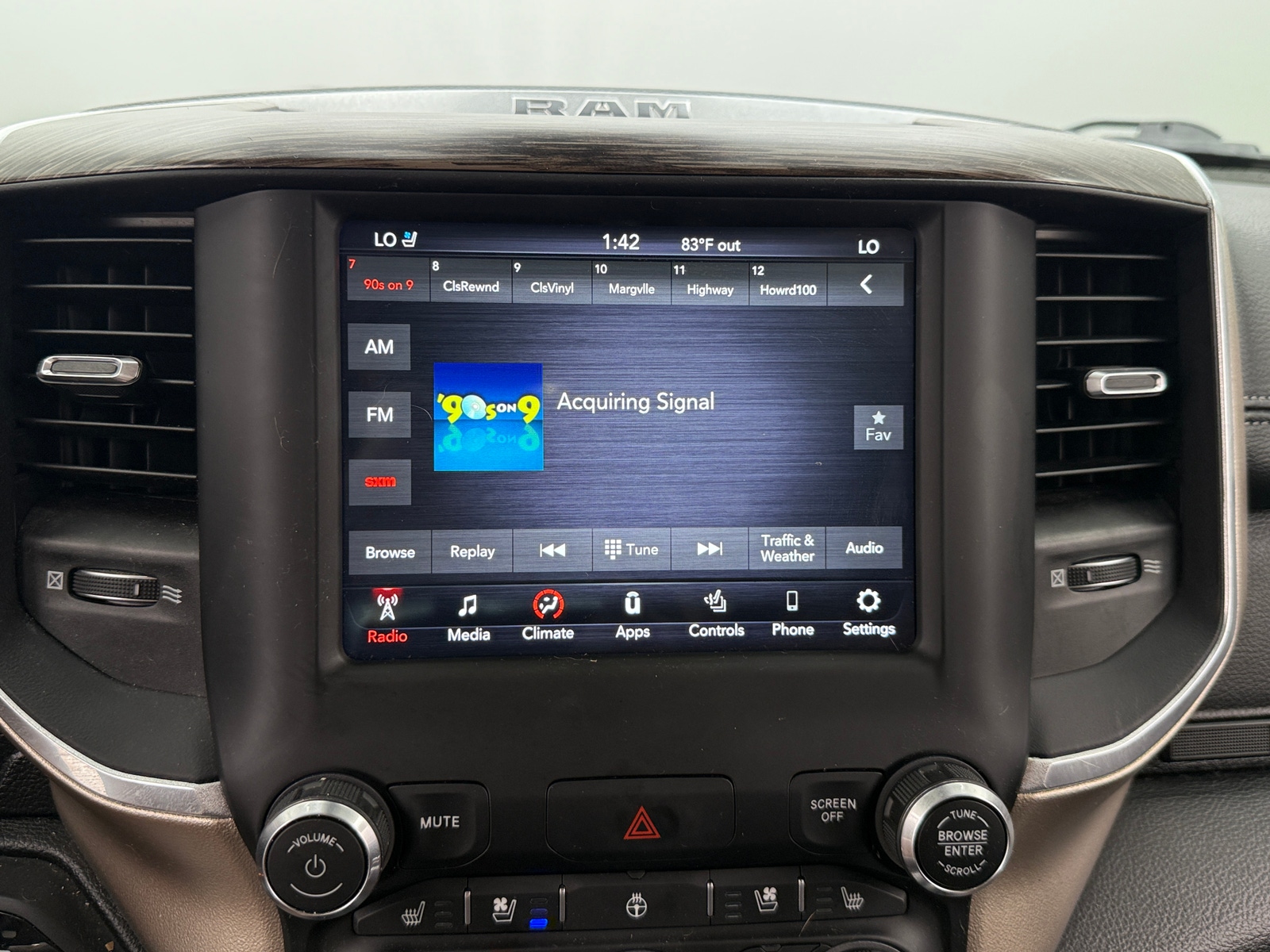 Thumbnail: 2020 RAM 1500 - 3