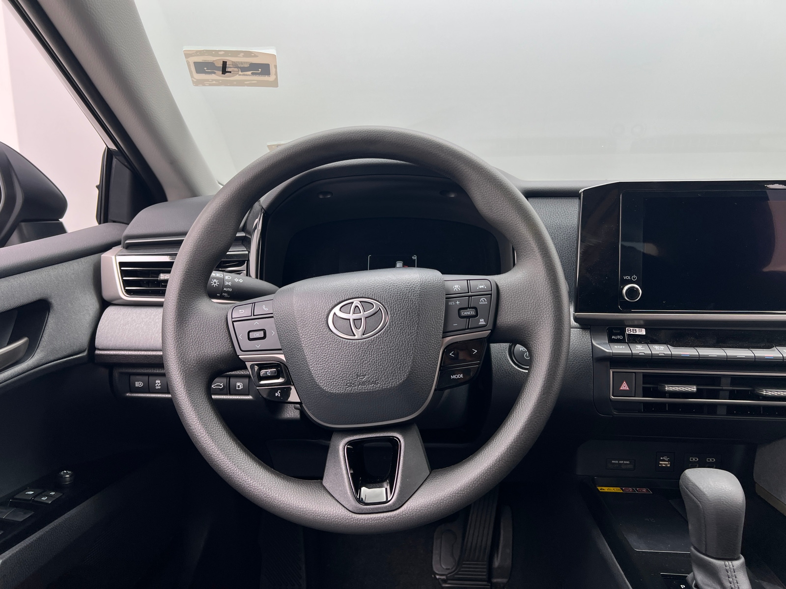 Thumbnail: 2025 Toyota Camry - 5