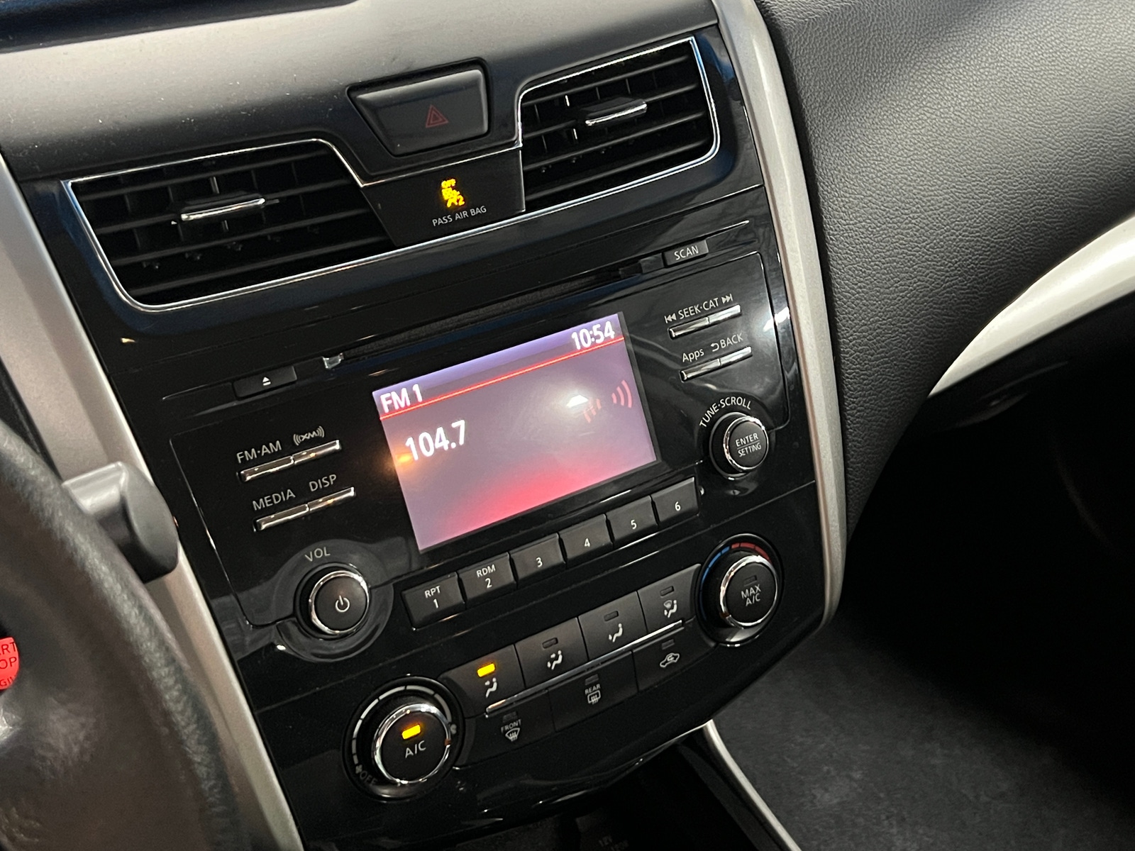 Thumbnail: 2014 Nissan Altima - 4