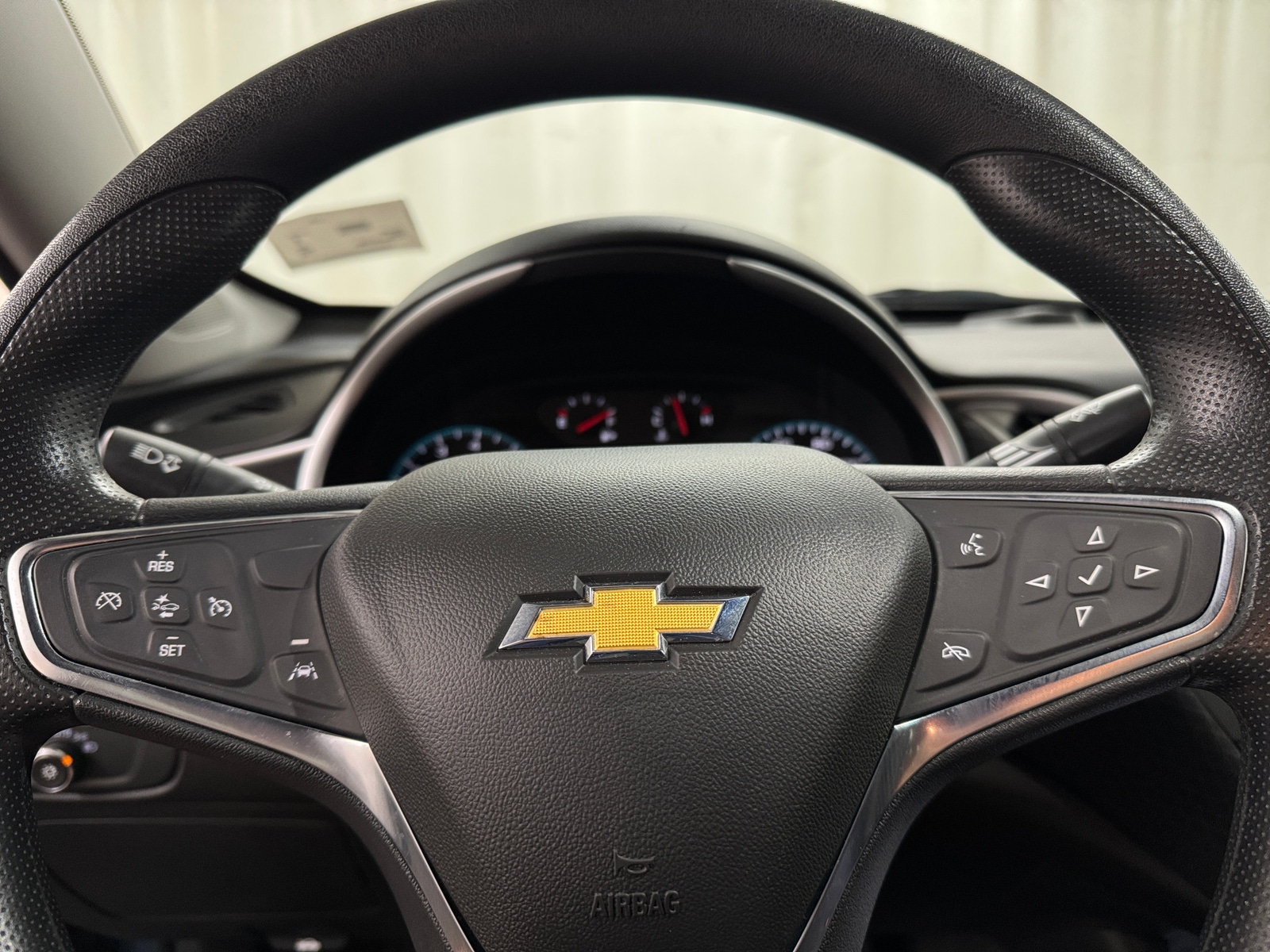 Thumbnail: 2024 Chevrolet Malibu - 5