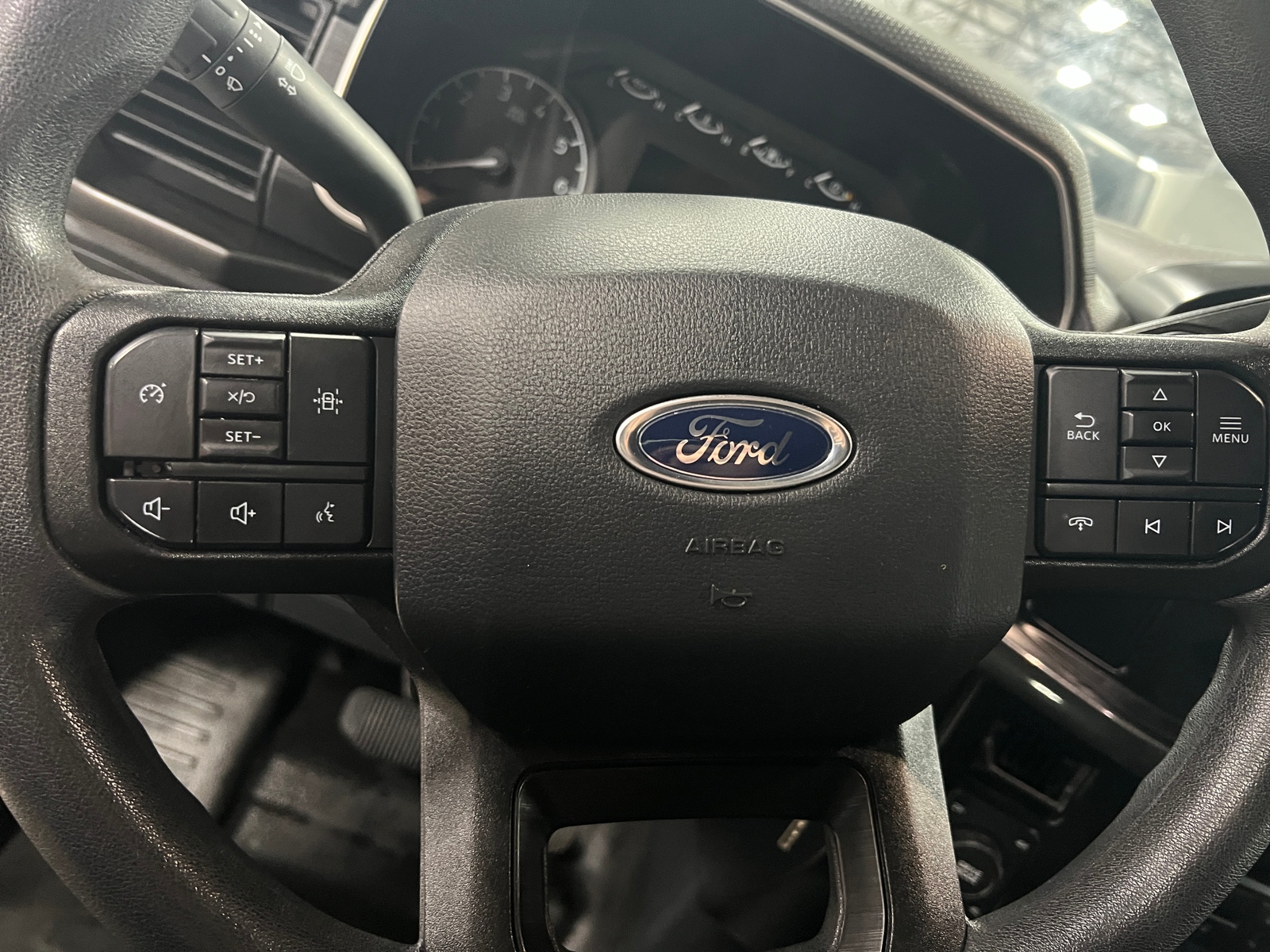 Thumbnail: 2023 Ford Econoline - 5