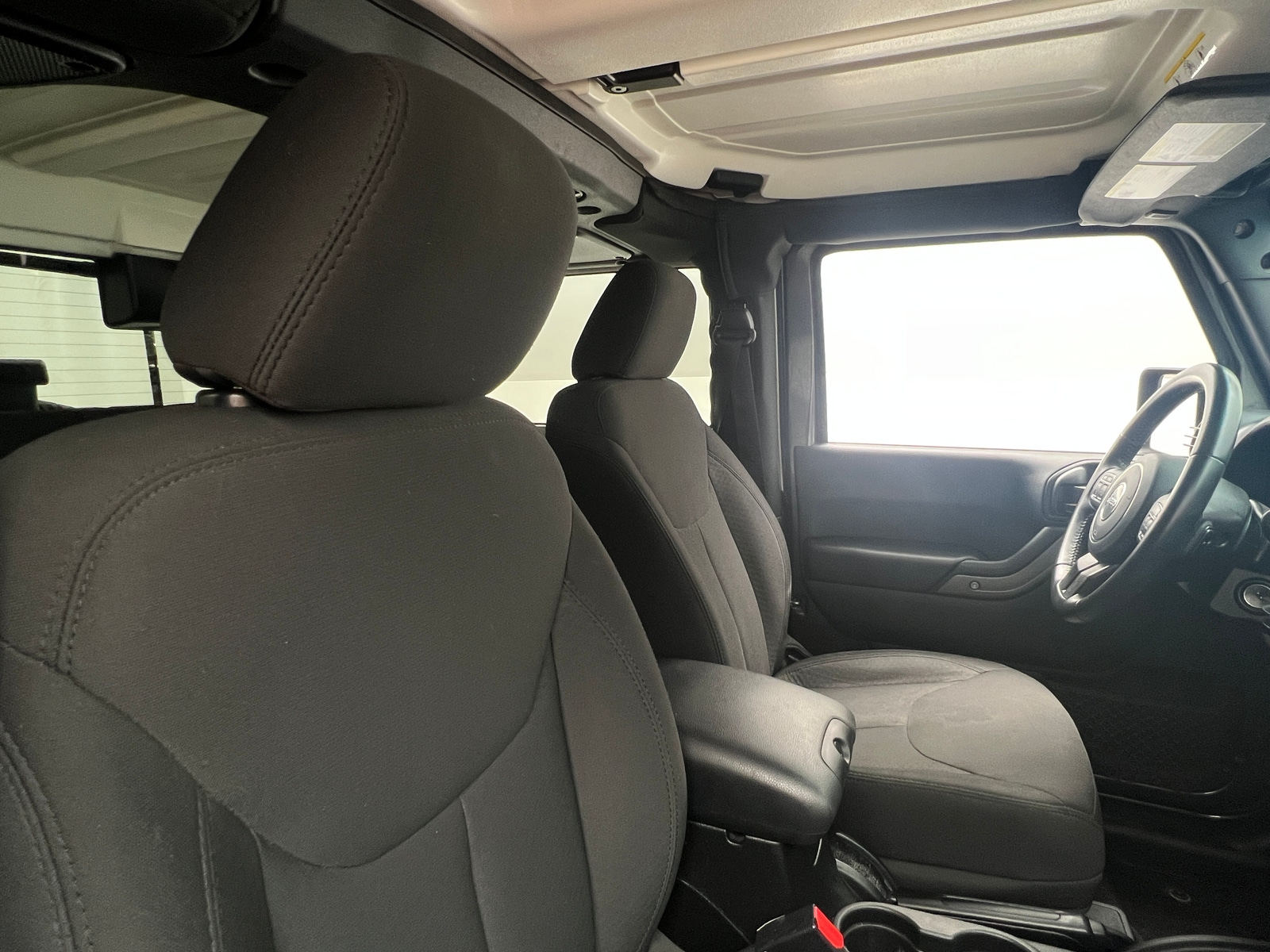 Thumbnail: 2017 Jeep Wrangler - 2