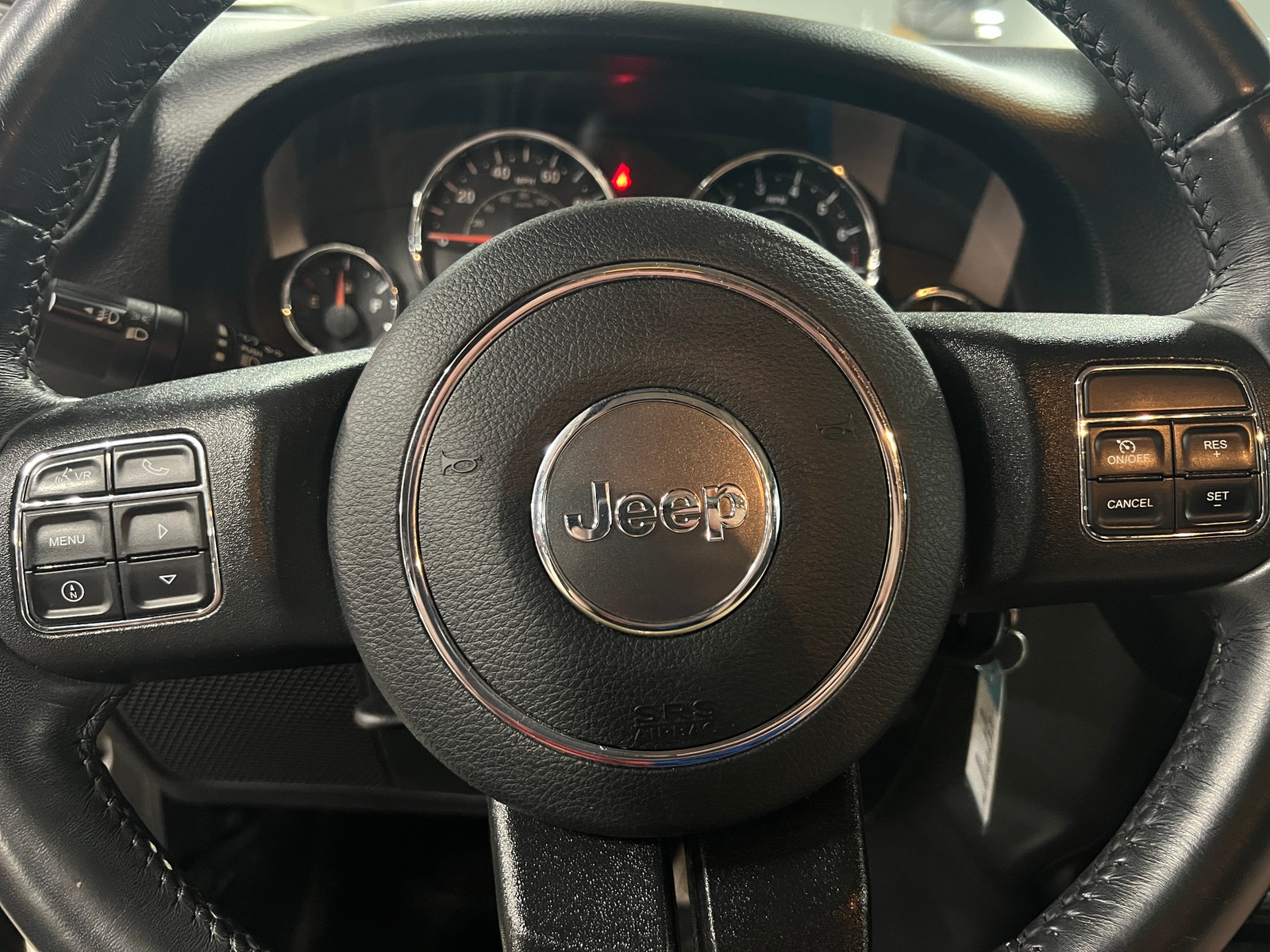 Thumbnail: 2017 Jeep Wrangler - 5