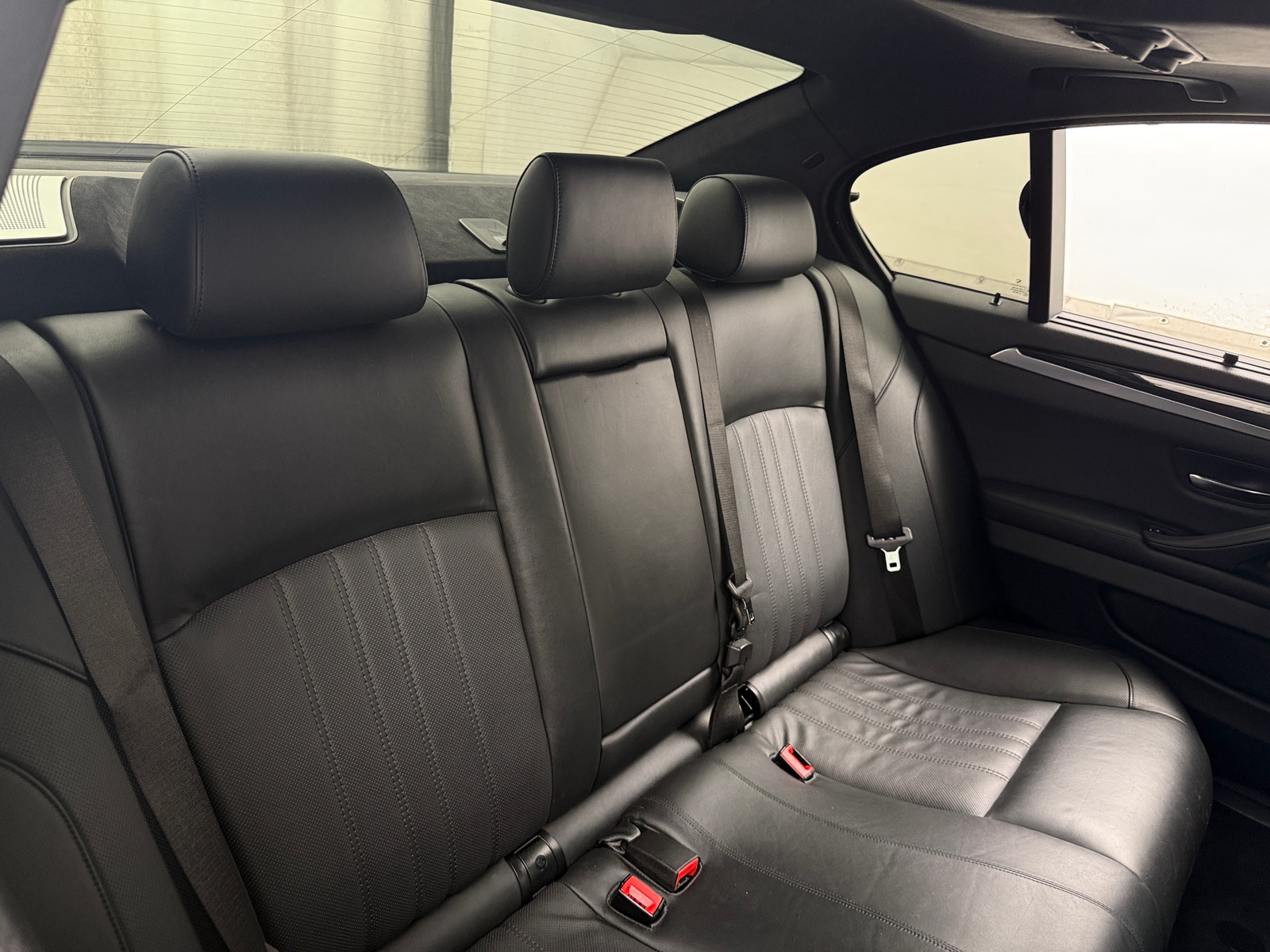 Thumbnail: 2014 BMW M5 - 4