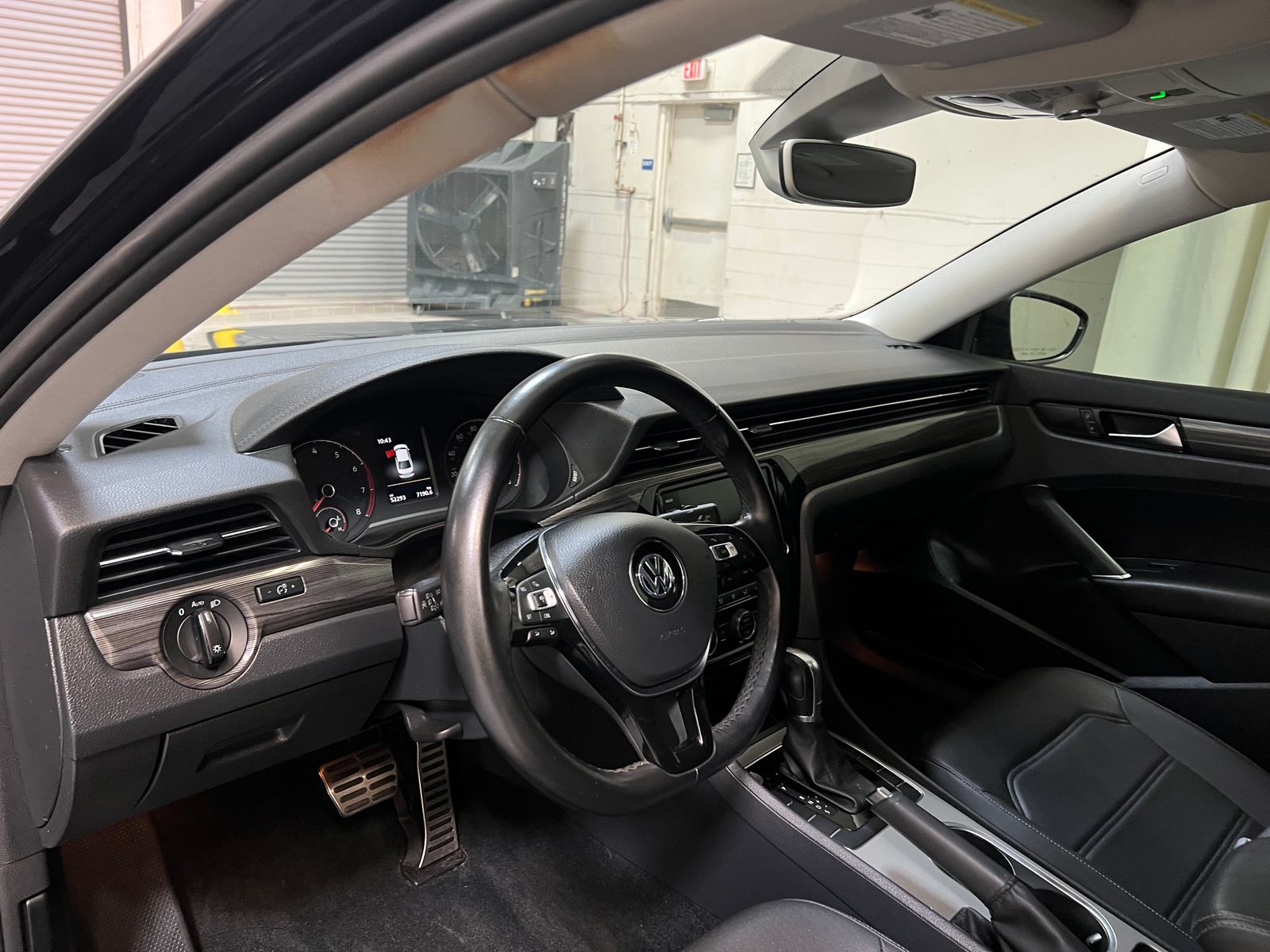 Thumbnail: 2020 Volkswagen Passat - 2