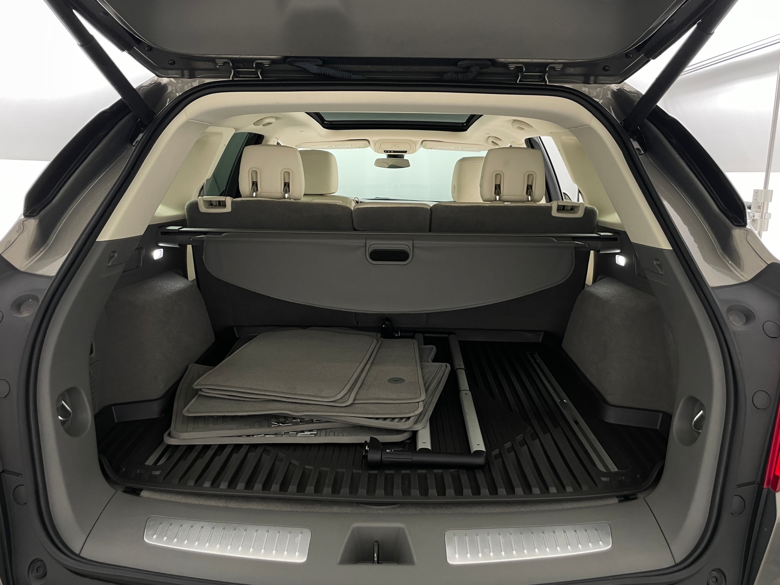 Thumbnail: 2019 Cadillac XT5 - 6