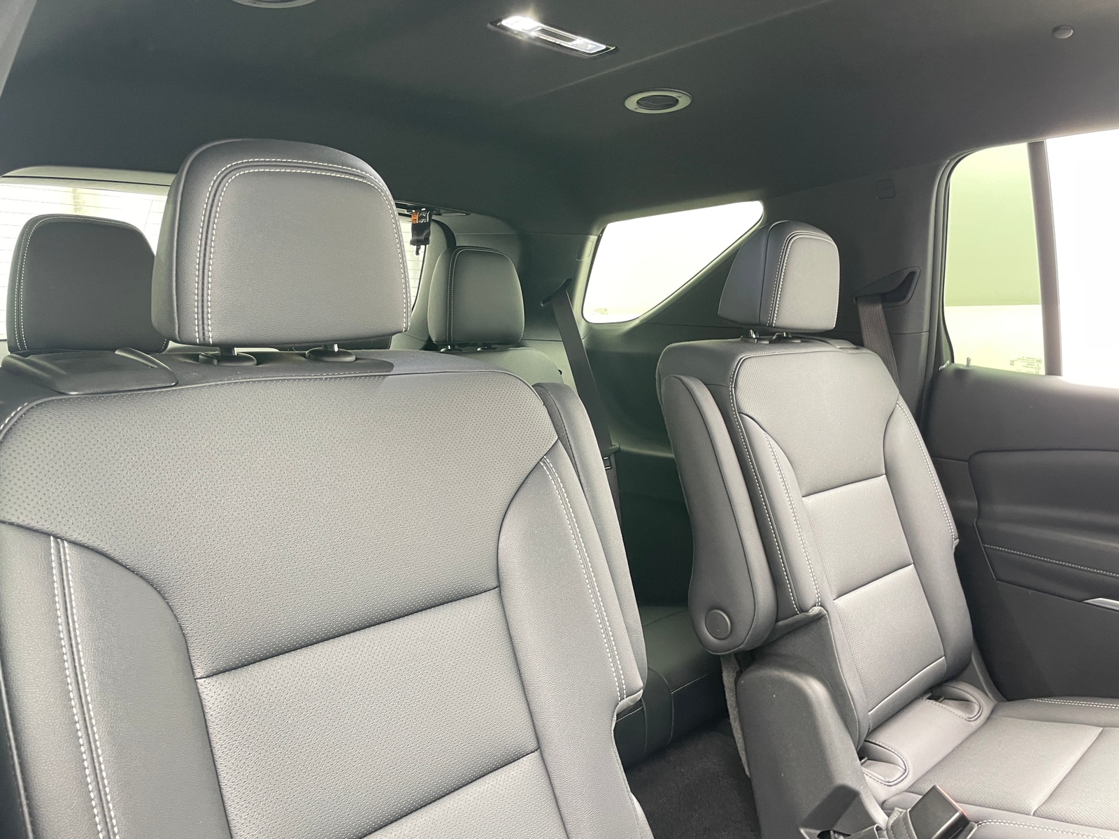 Thumbnail: 2025 Chevrolet Traverse - 6