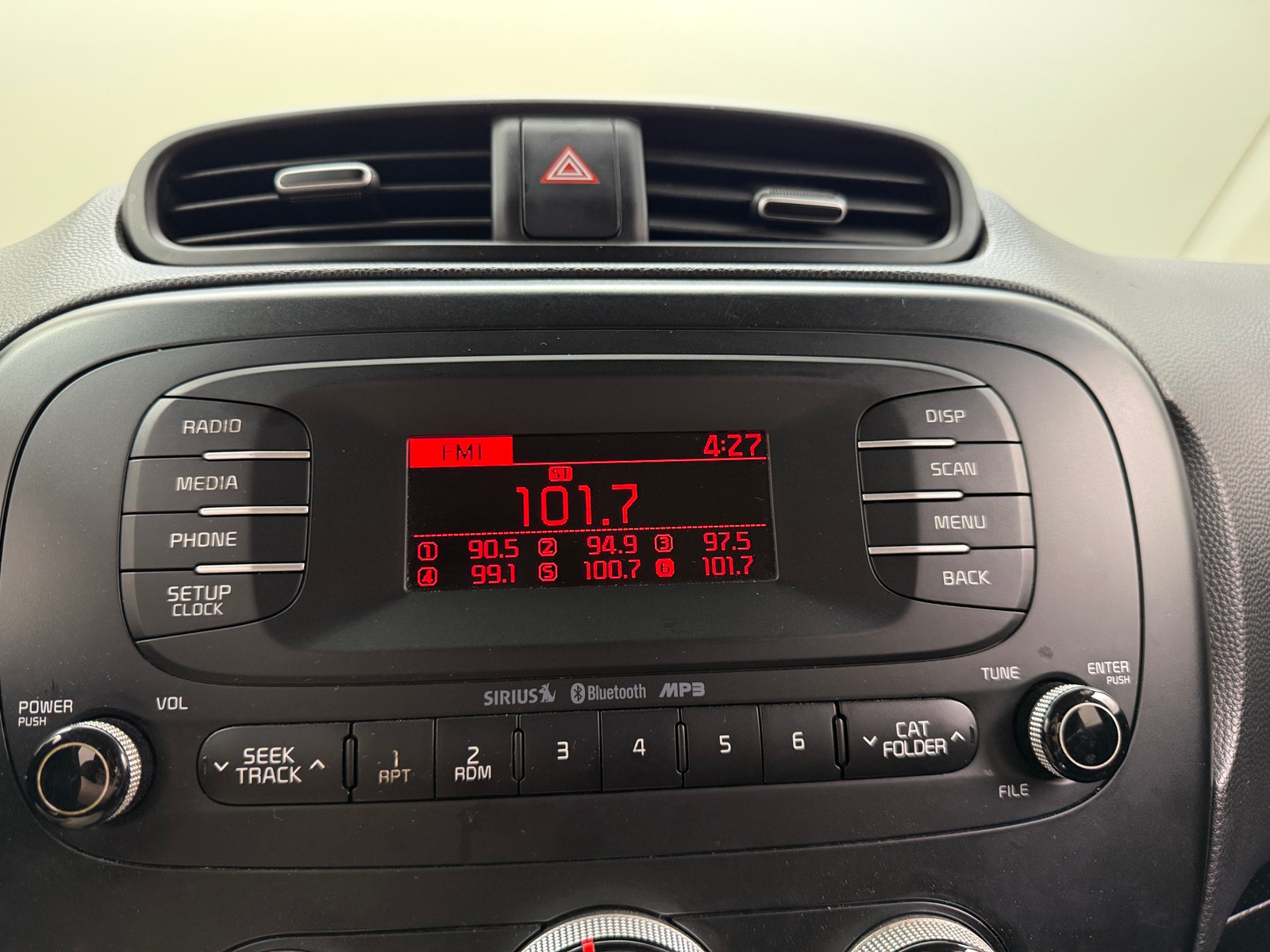 Thumbnail: 2015 Kia Soul - 4