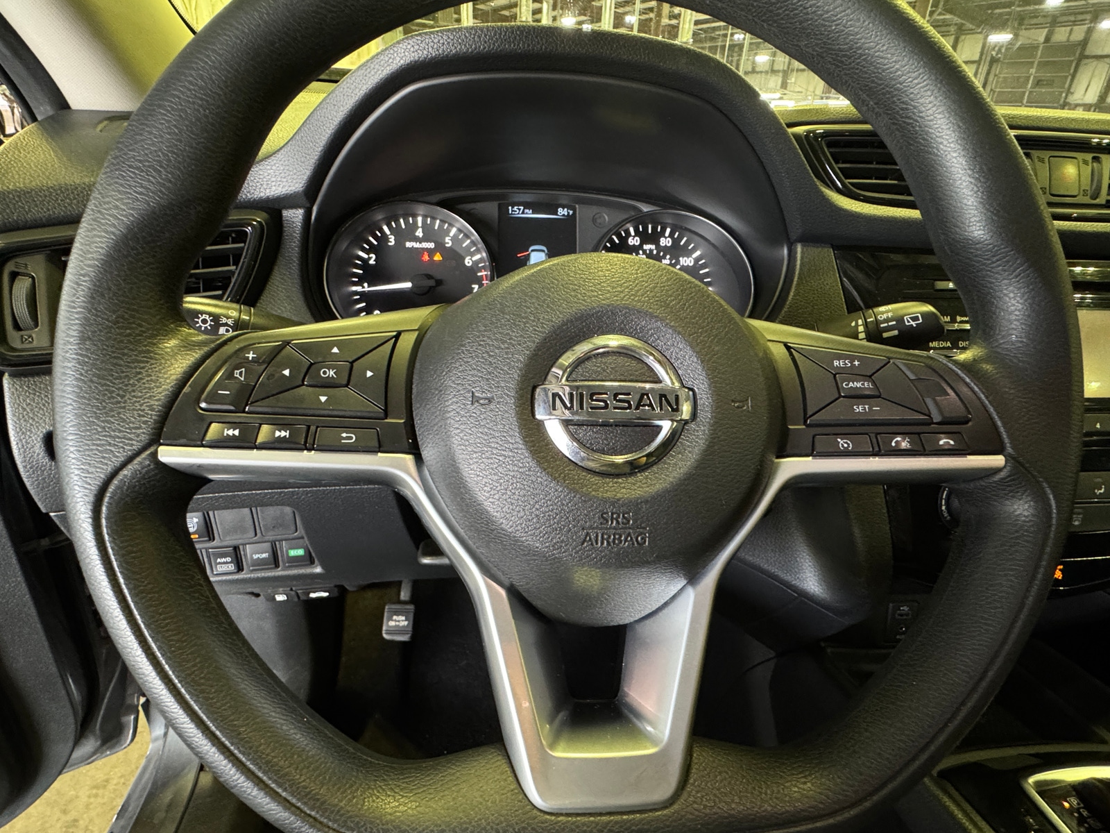 Thumbnail: 2017 Nissan Rogue - 5