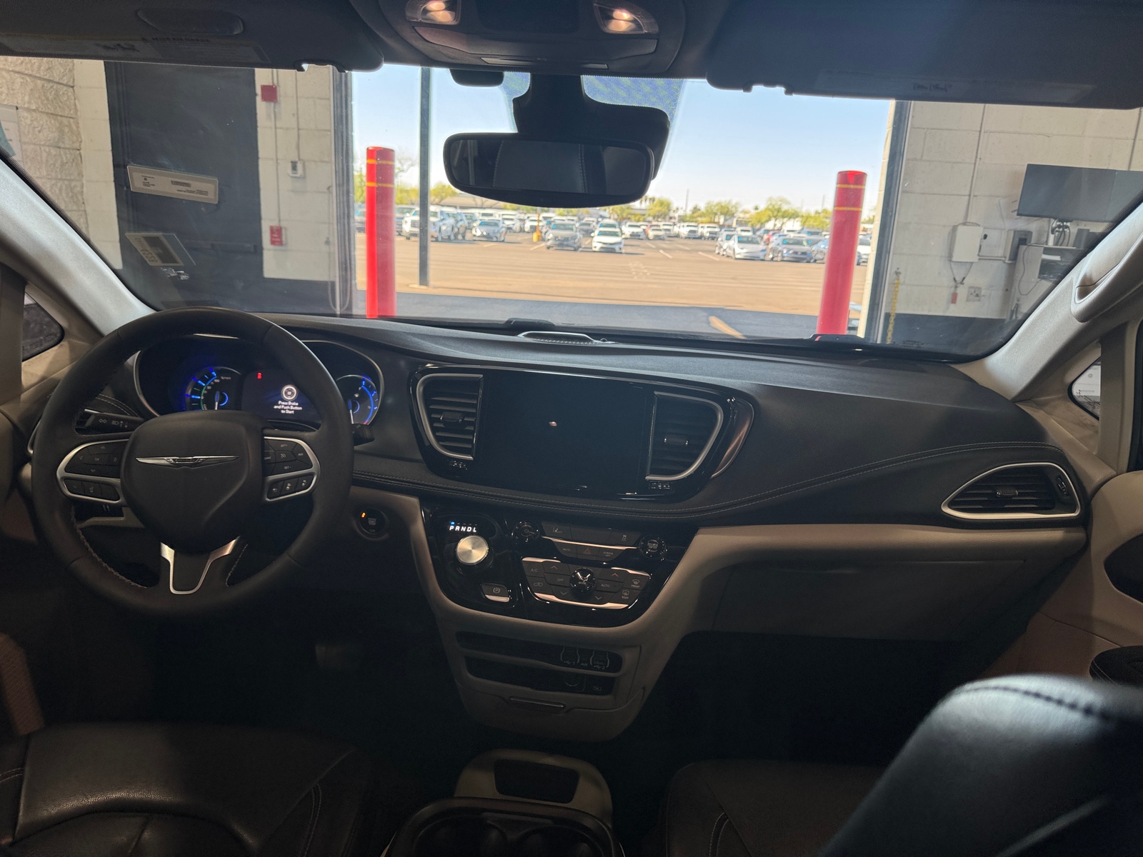 Thumbnail: 2022 Chrysler Pacifica - 2