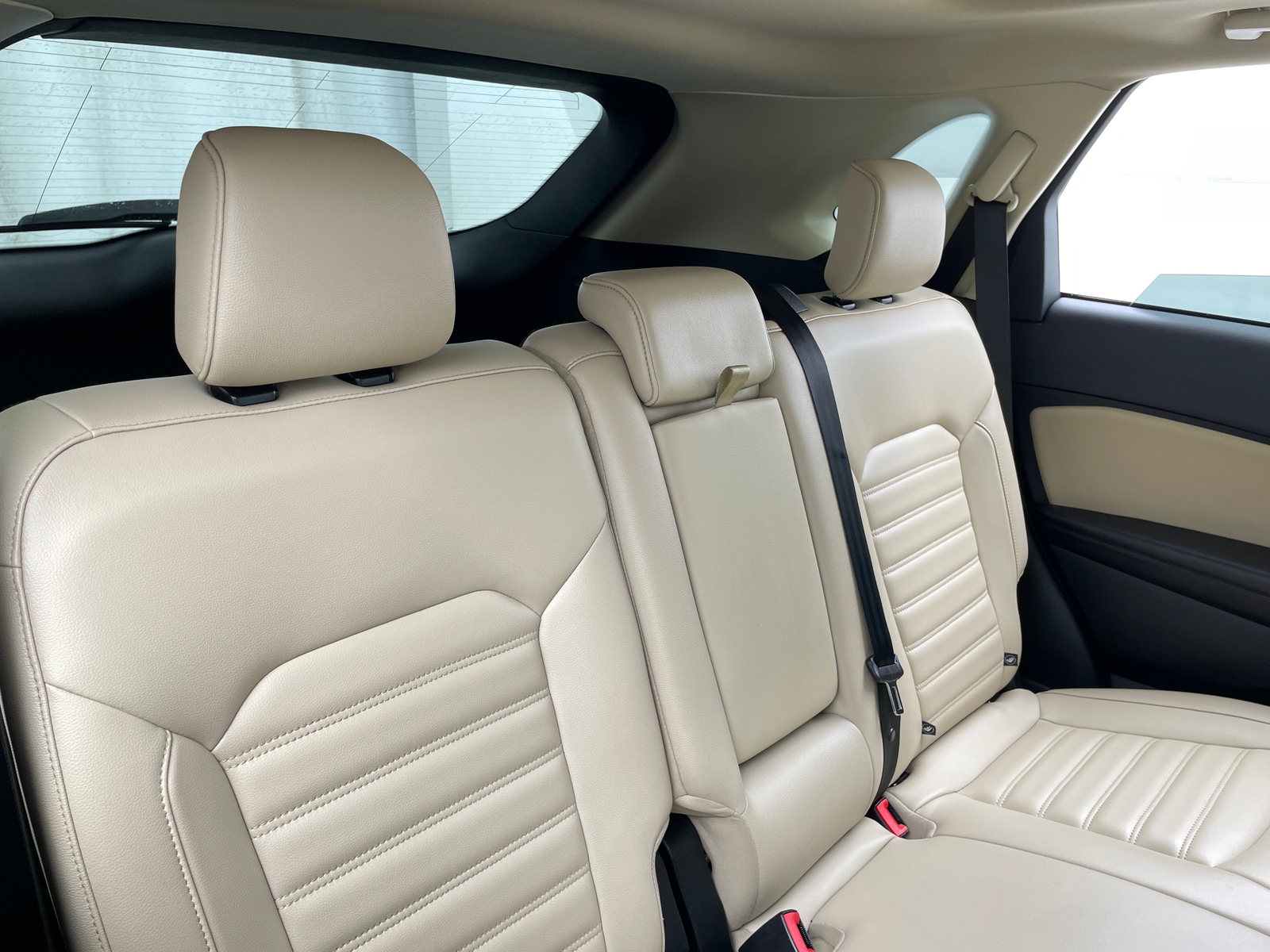 Thumbnail: 2022 Ford Edge - 5