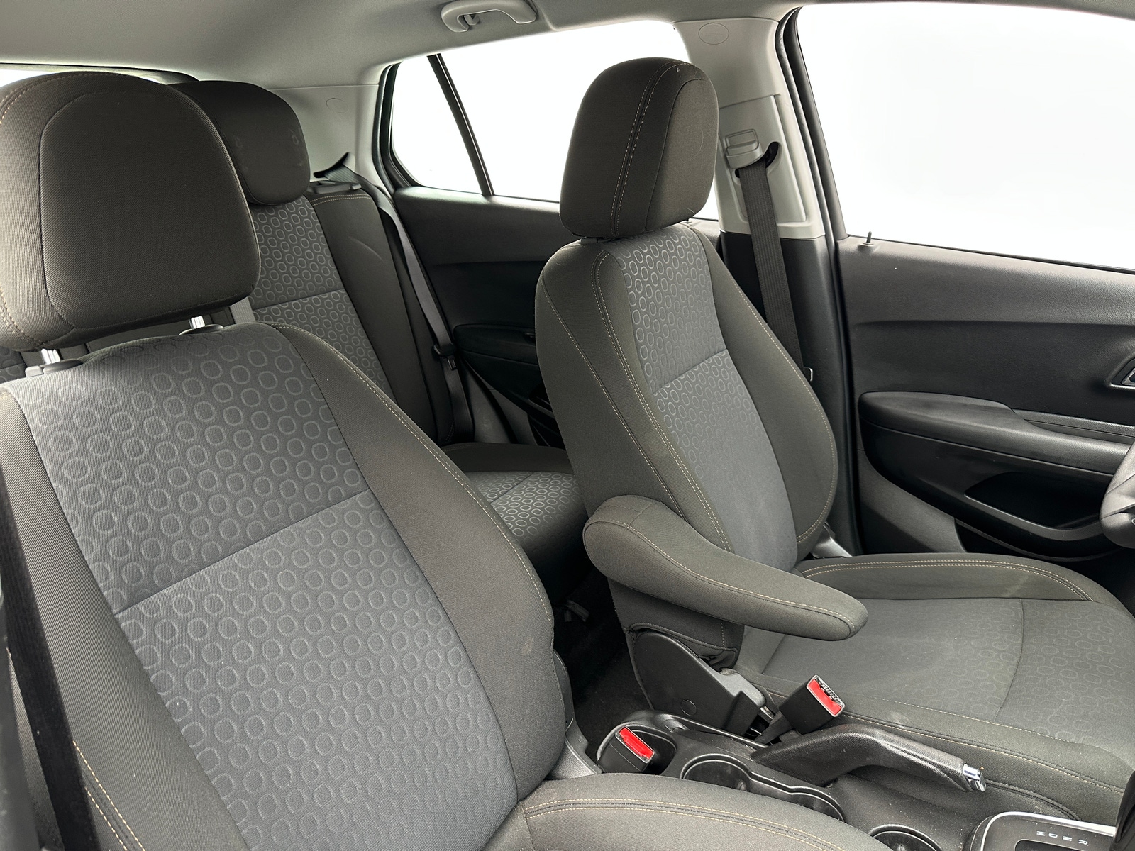 Thumbnail: 2020 Chevrolet Trax - 2