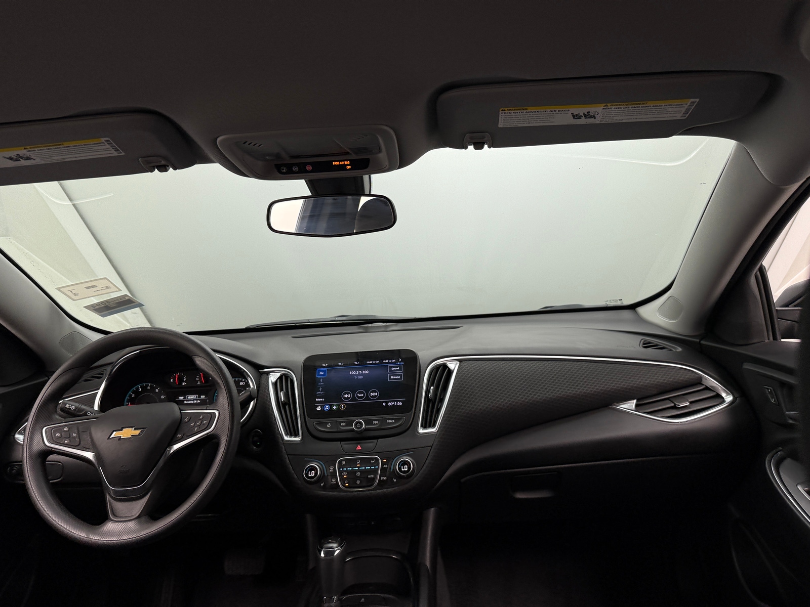 Thumbnail: 2019 Chevrolet Malibu - 3