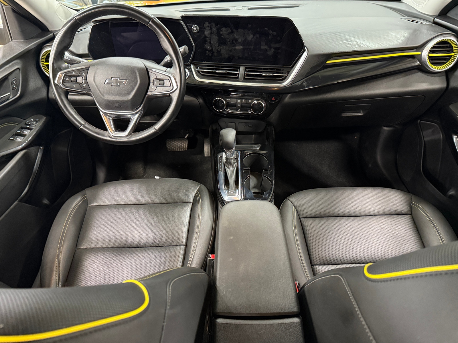Thumbnail: 2024 Chevrolet Trax - 2