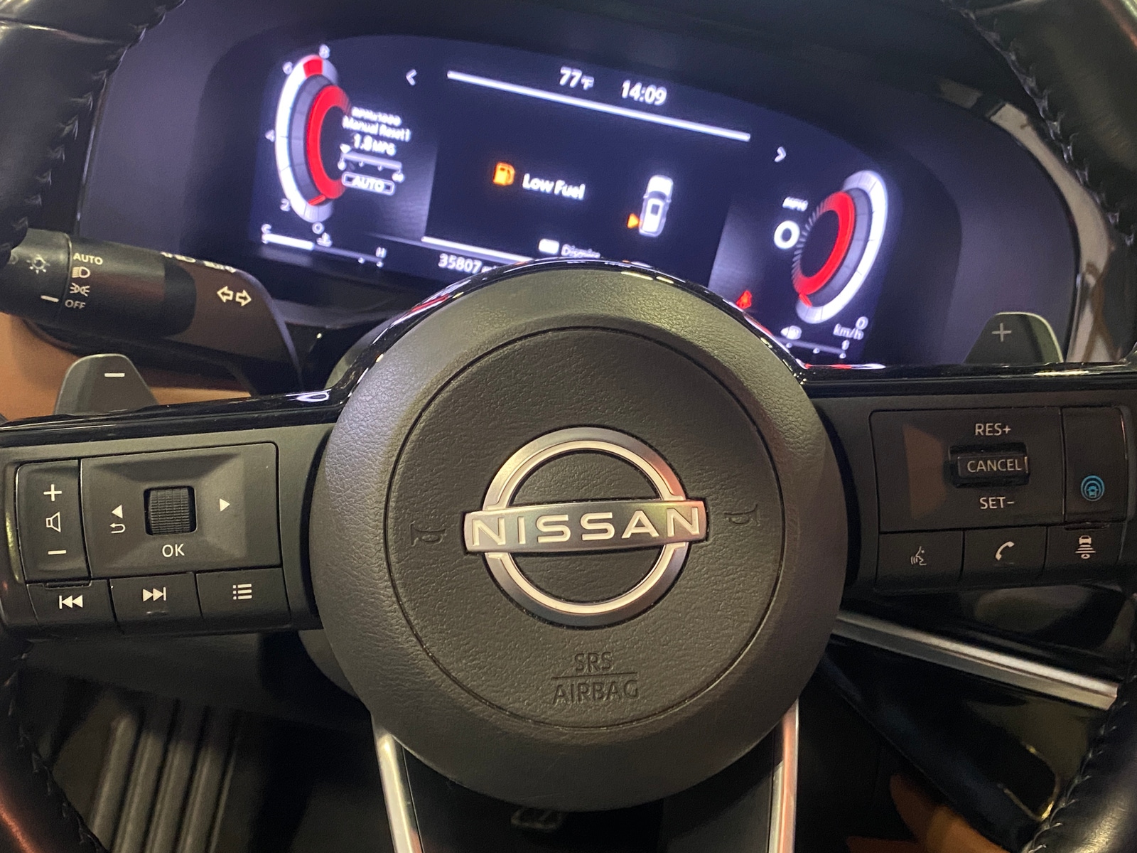Thumbnail: 2023 Nissan Pathfinder - 5