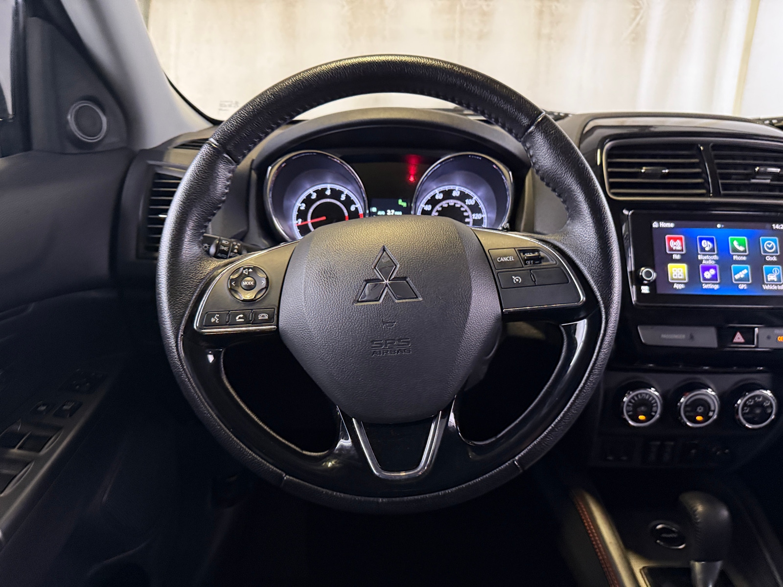 Thumbnail: 2019 Mitsubishi Outlander Sport - 5