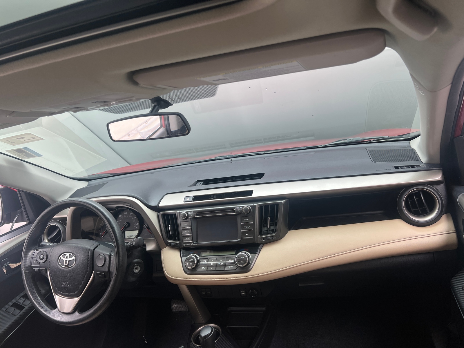 Thumbnail: 2014 Toyota RAV4 - 3