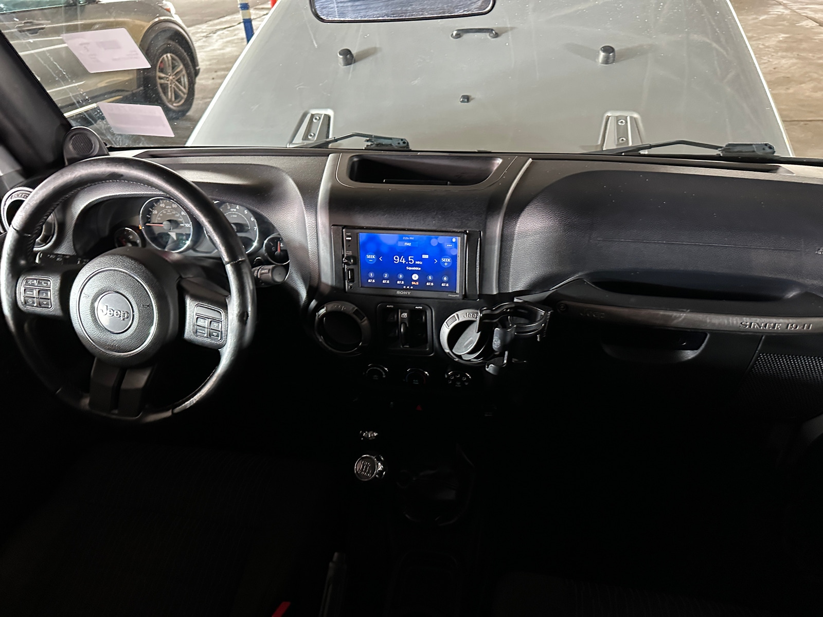 Thumbnail: 2012 Jeep Wrangler - 3