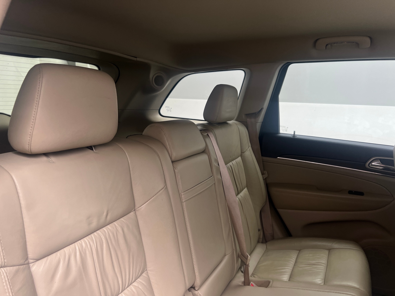 Thumbnail: 2015 Jeep Grand Cherokee - 5