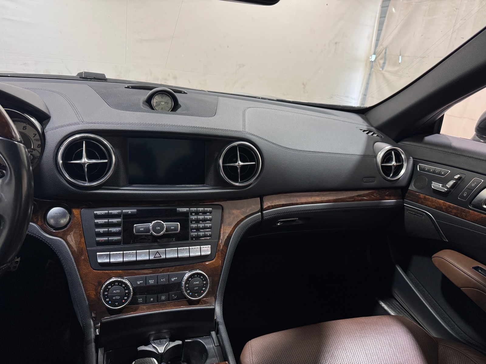Thumbnail: 2015 Mercedes-Benz SL-Class - 2