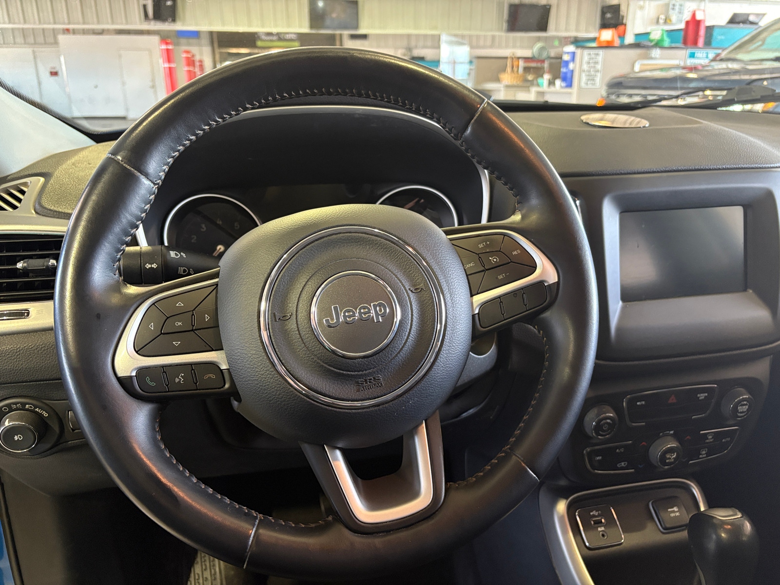 Thumbnail: 2019 Jeep Compass - 5