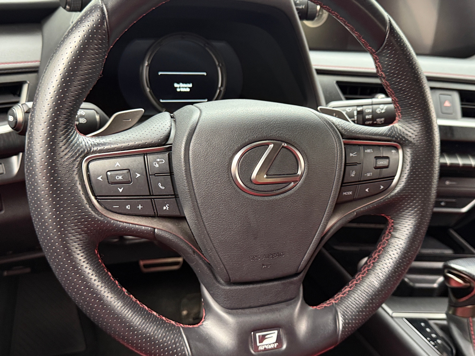 Thumbnail: 2021 Lexus UX - 4