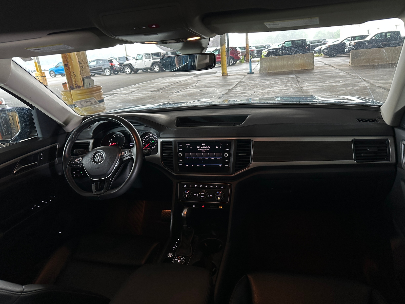 Thumbnail: 2019 Volkswagen Atlas - 2
