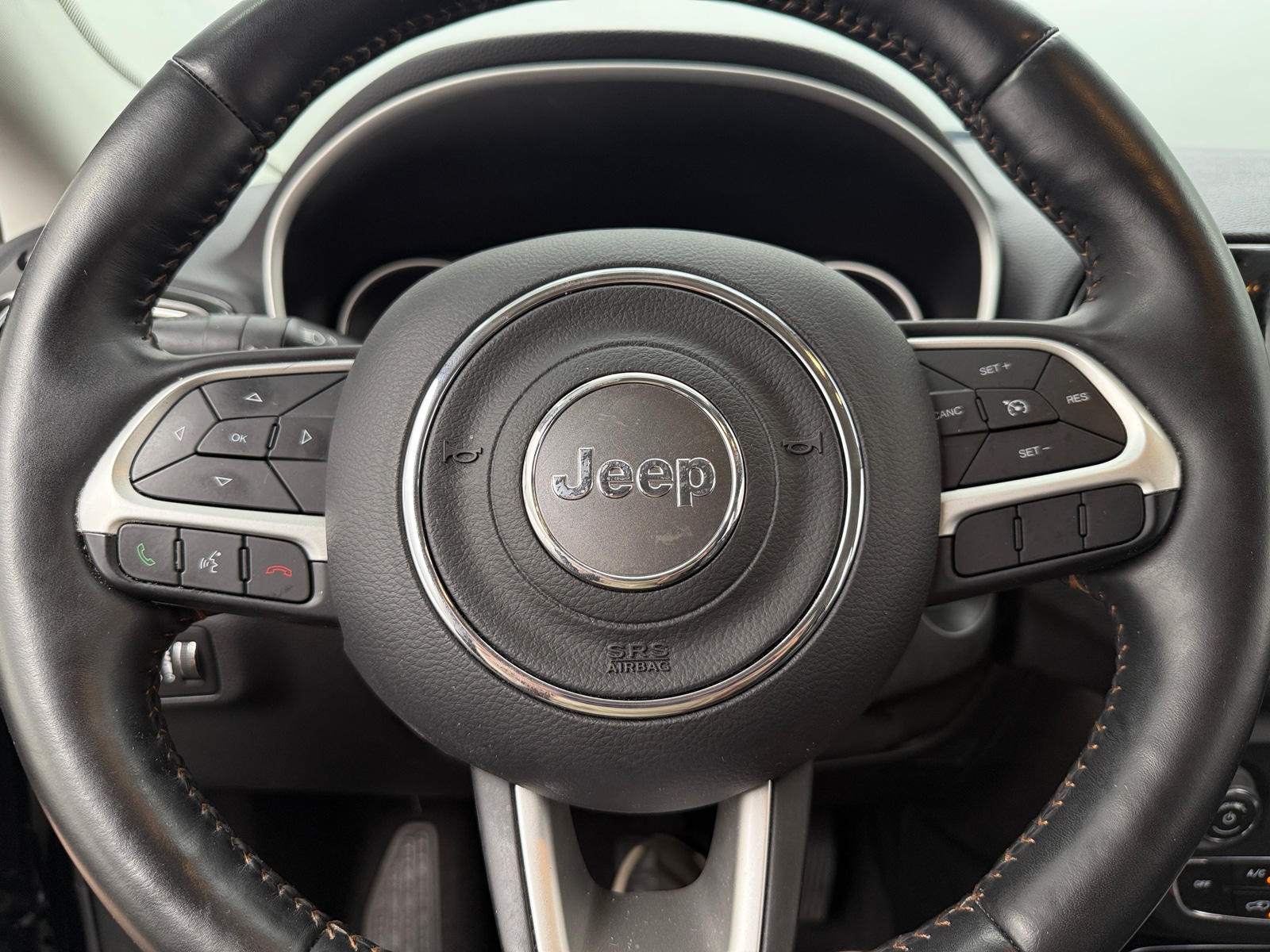 Thumbnail: 2019 Jeep Compass - 4