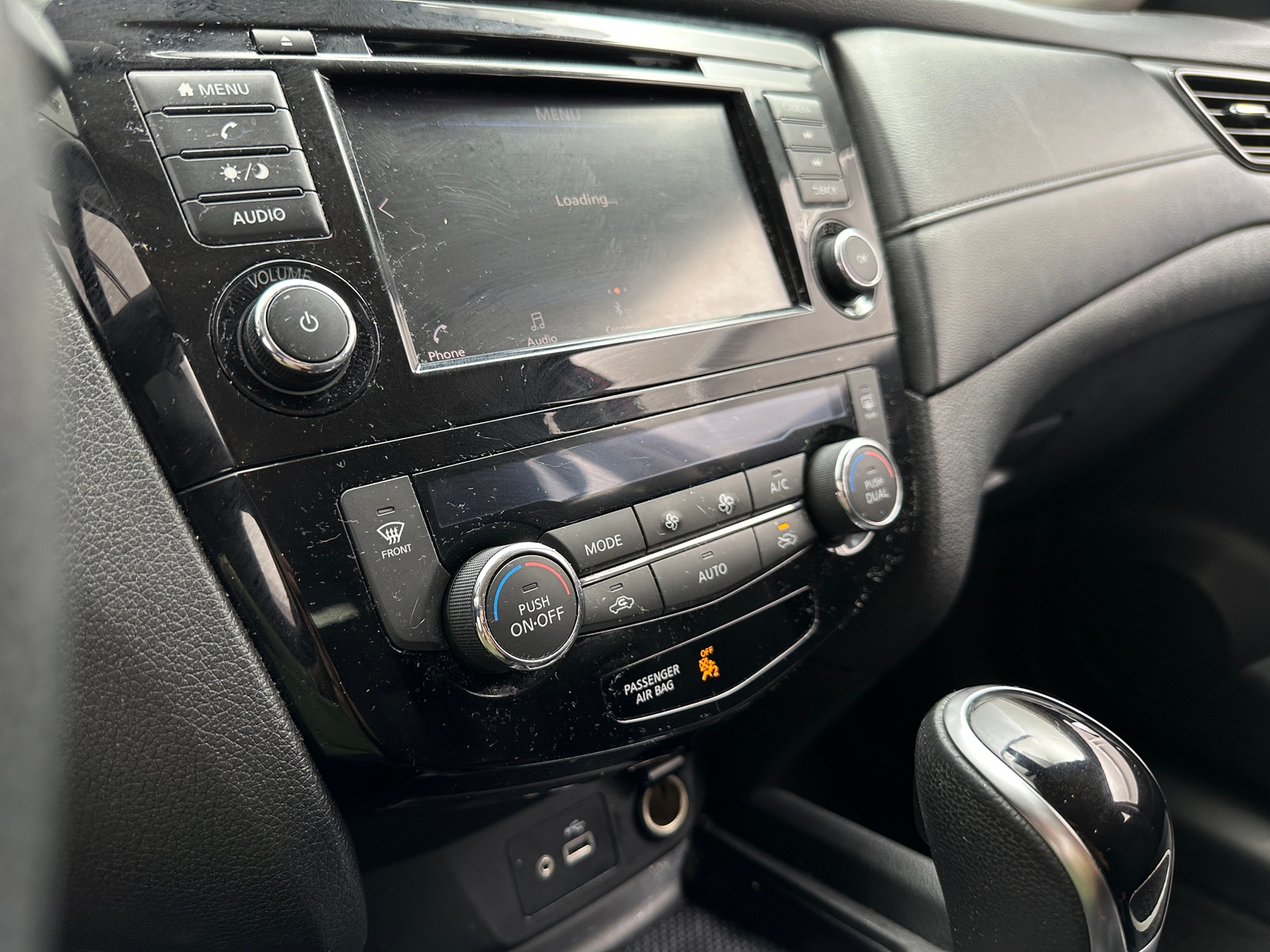 Thumbnail: 2019 Nissan Rogue - 4