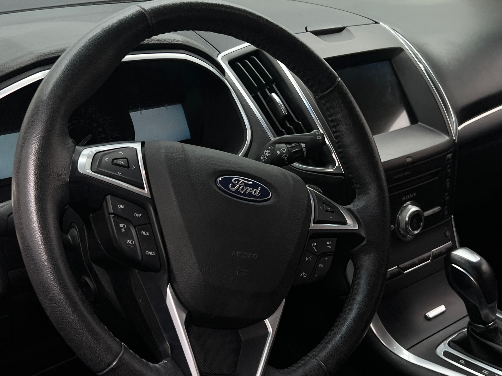 Thumbnail: 2018 Ford Edge - 4