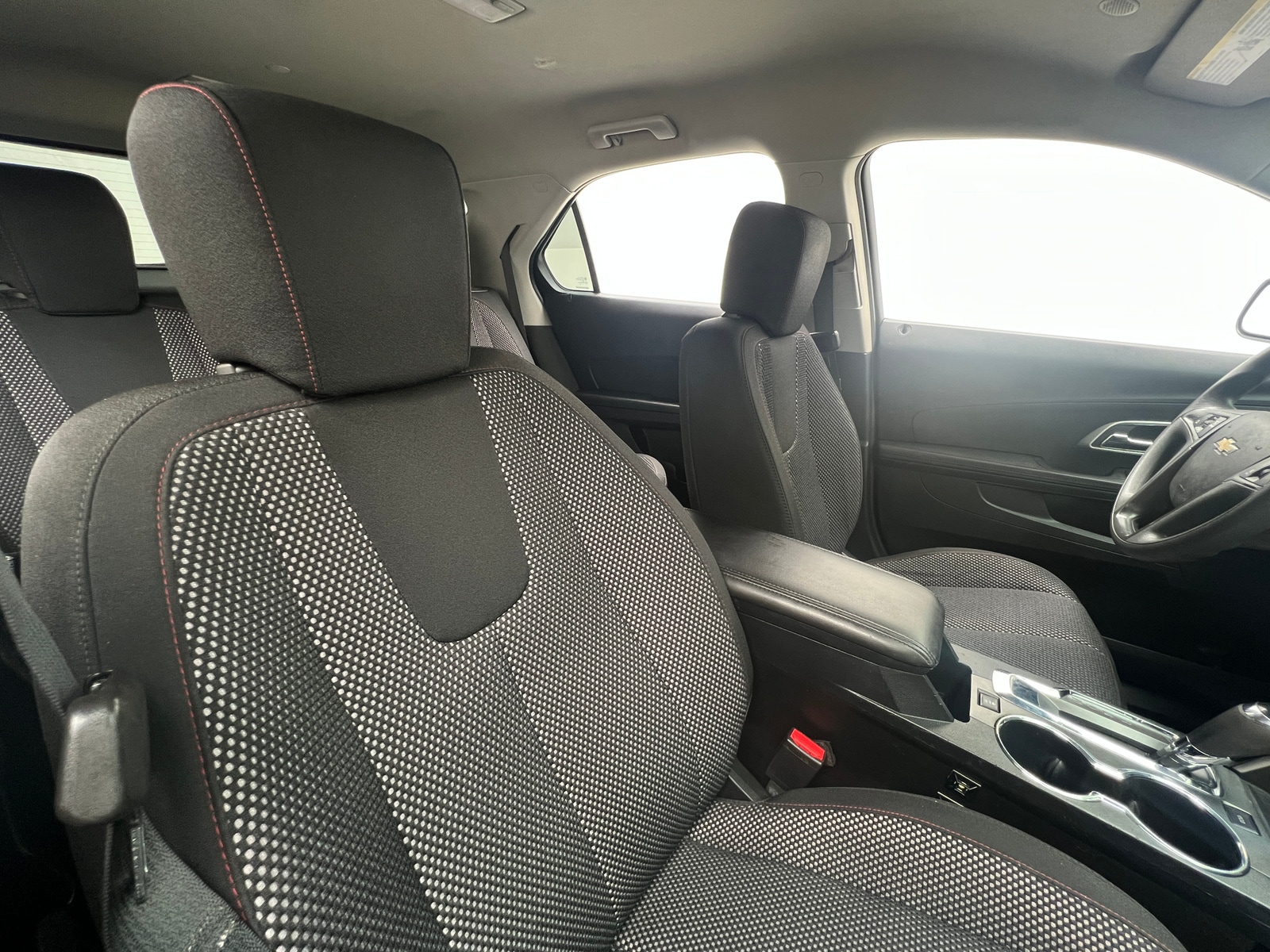Thumbnail: 2017 Chevrolet Equinox - 2