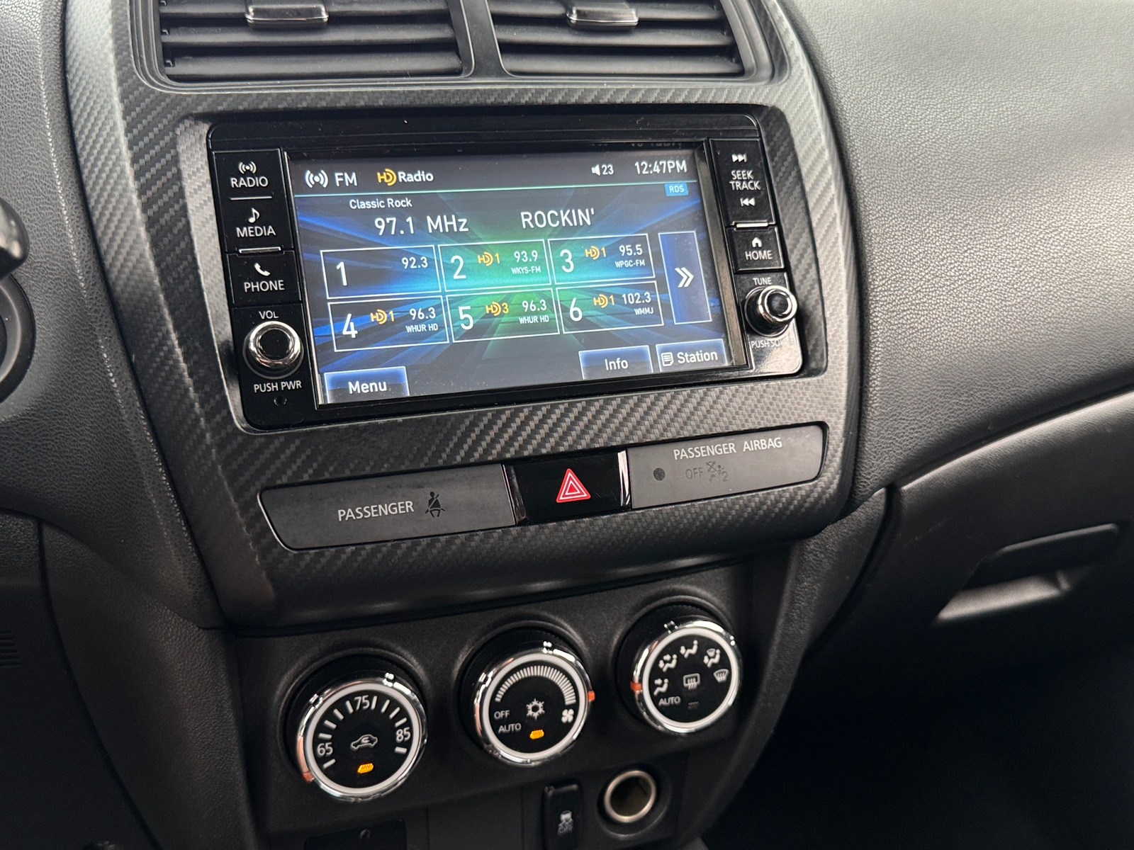 Thumbnail: 2018 Mitsubishi Outlander Sport - 4