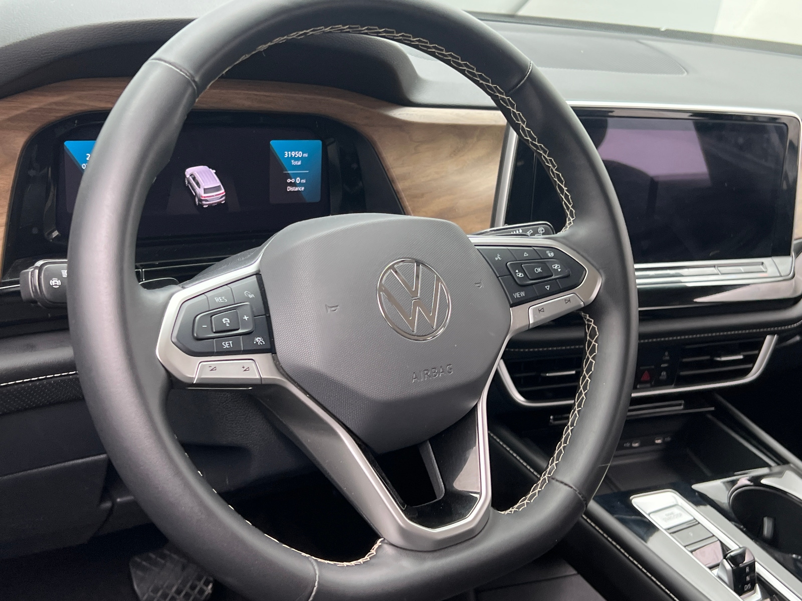Thumbnail: 2024 Volkswagen Atlas - 4