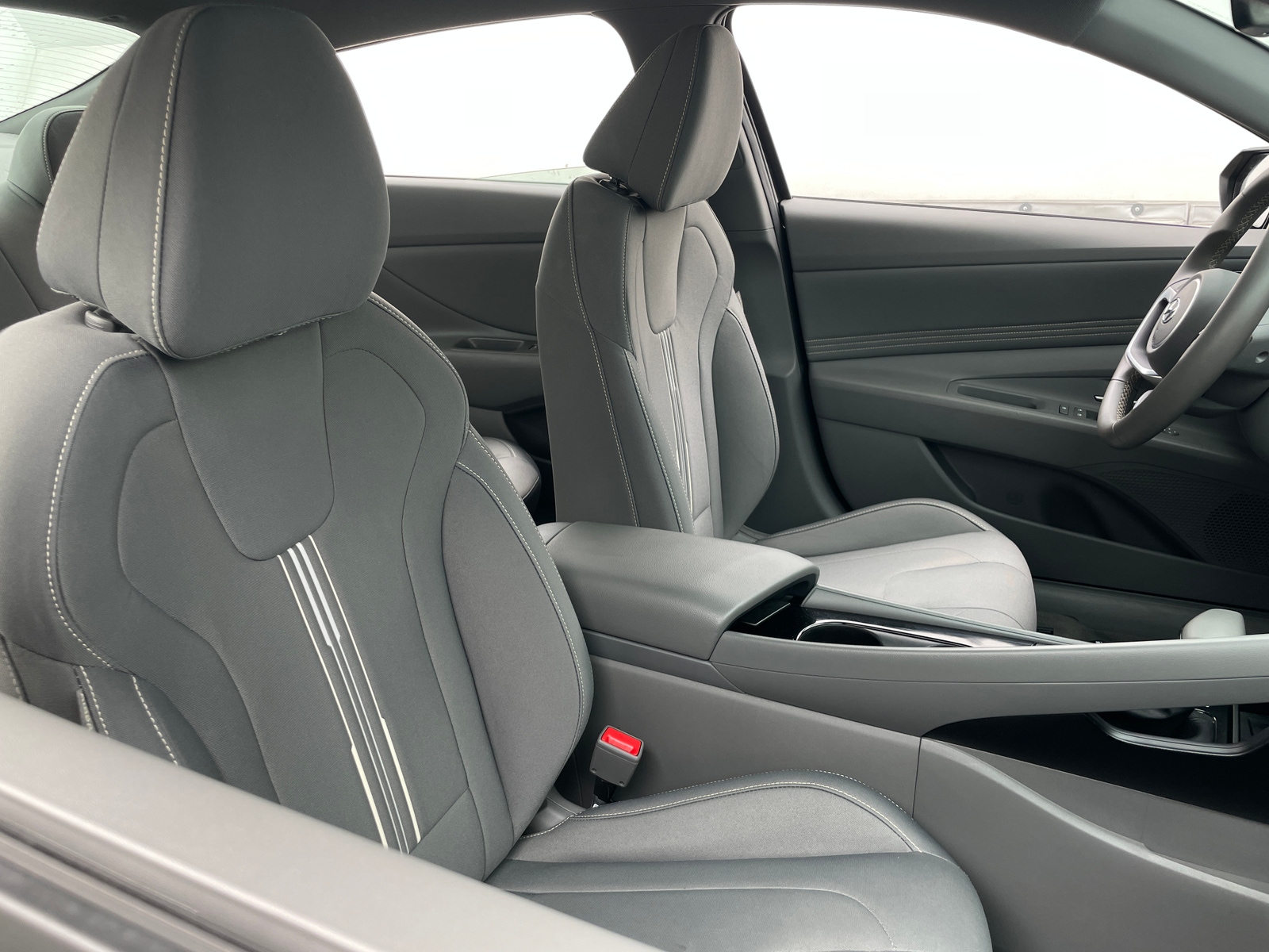 Thumbnail: 2023 Hyundai Elantra - 2