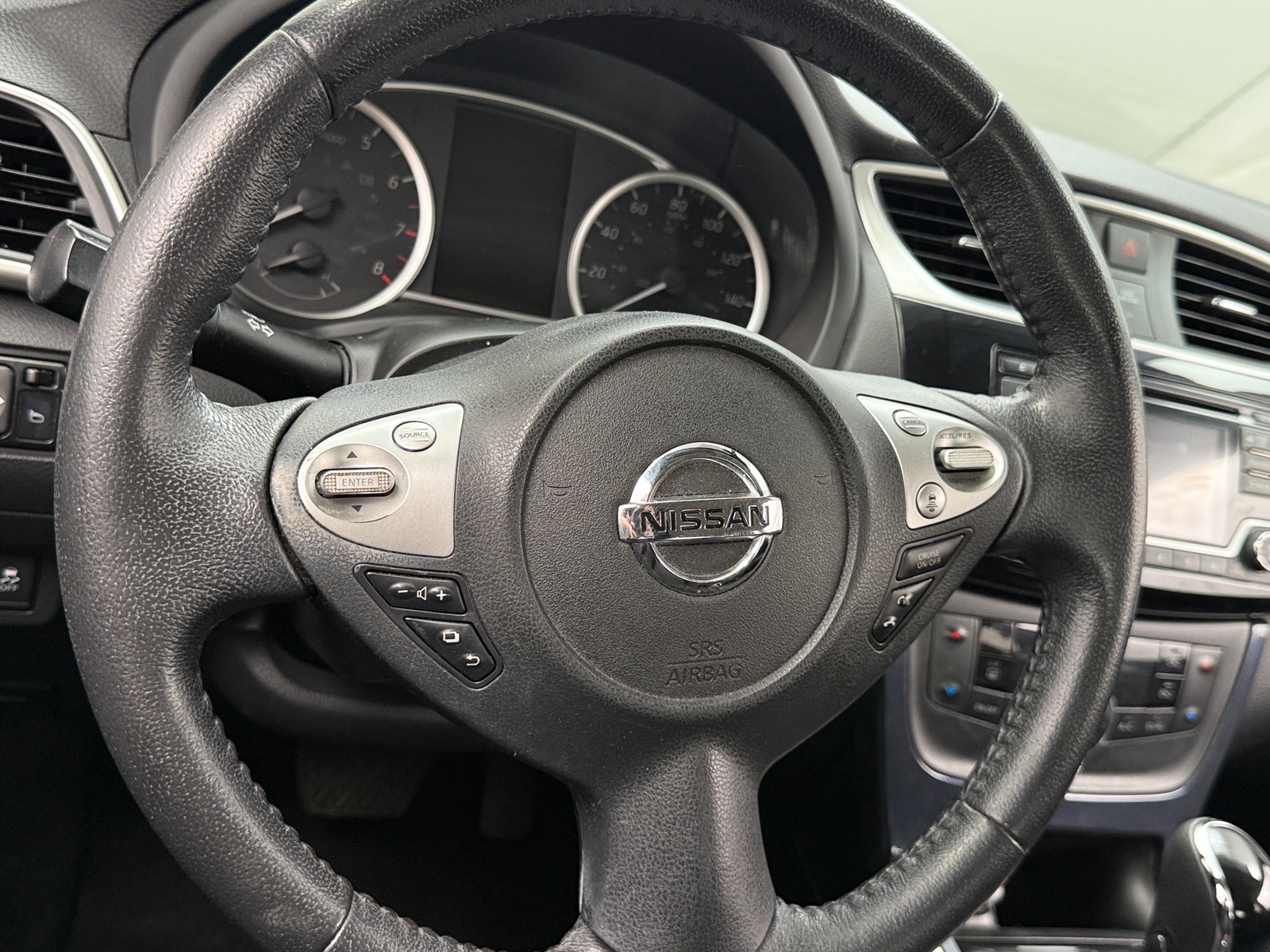 Thumbnail: 2018 Nissan Sentra - 5