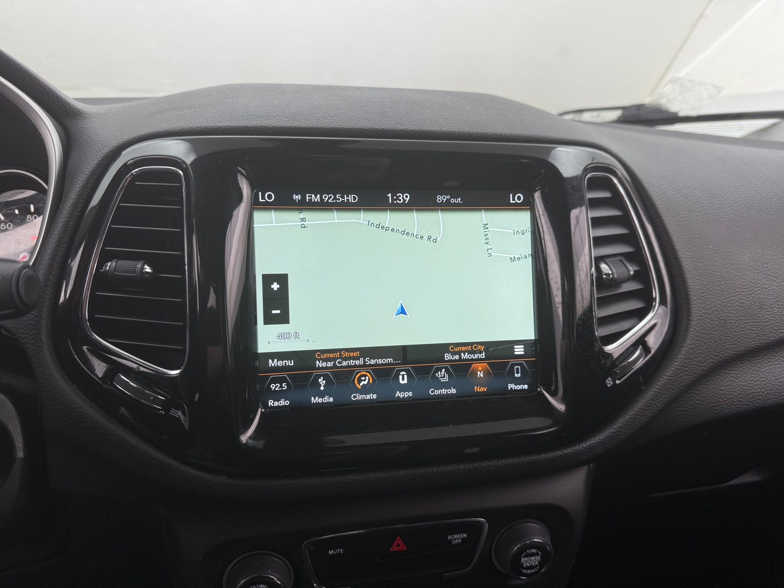 Thumbnail: 2018 Jeep Compass - 3
