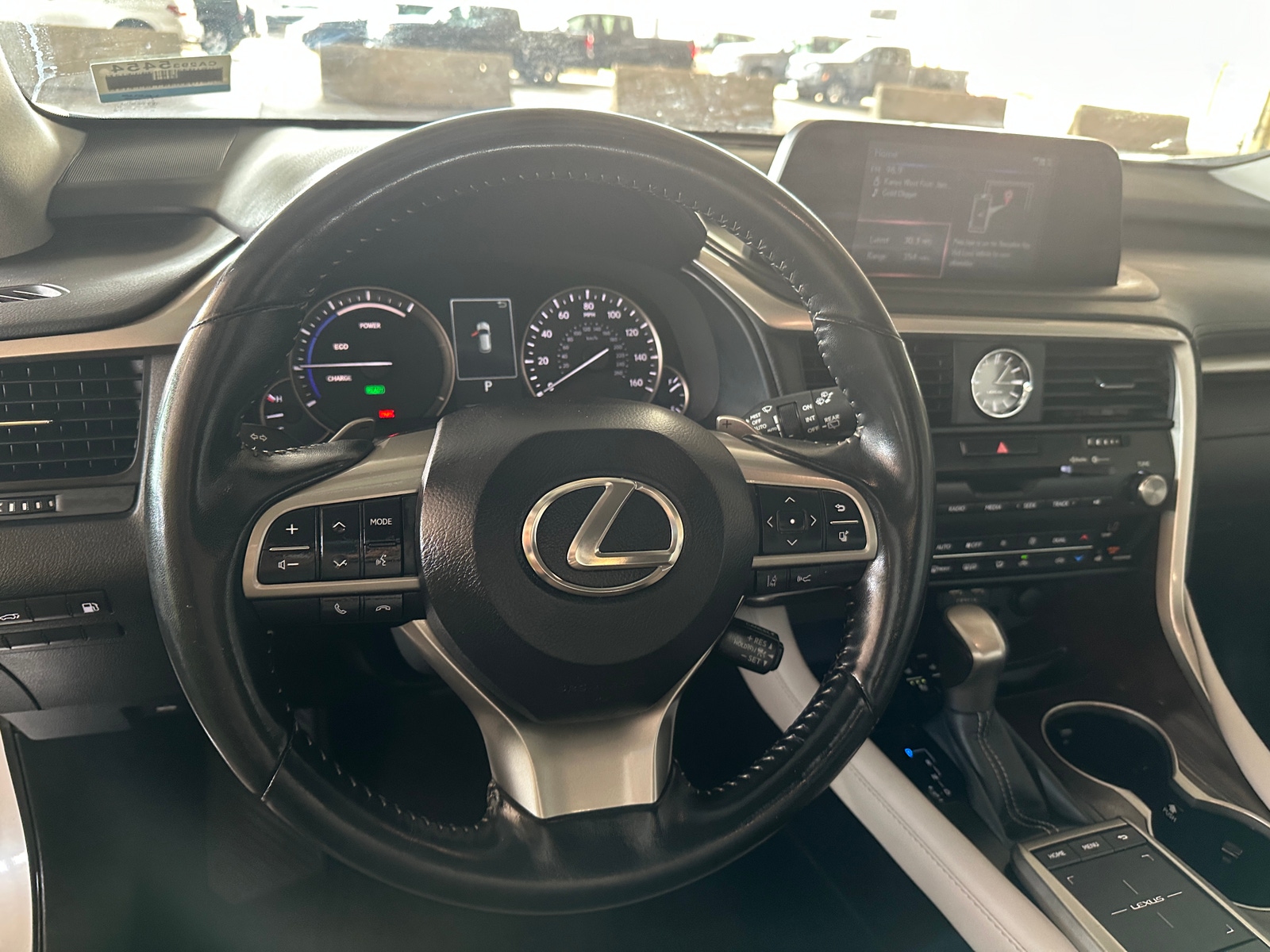 Thumbnail: 2020 Lexus RX - 4