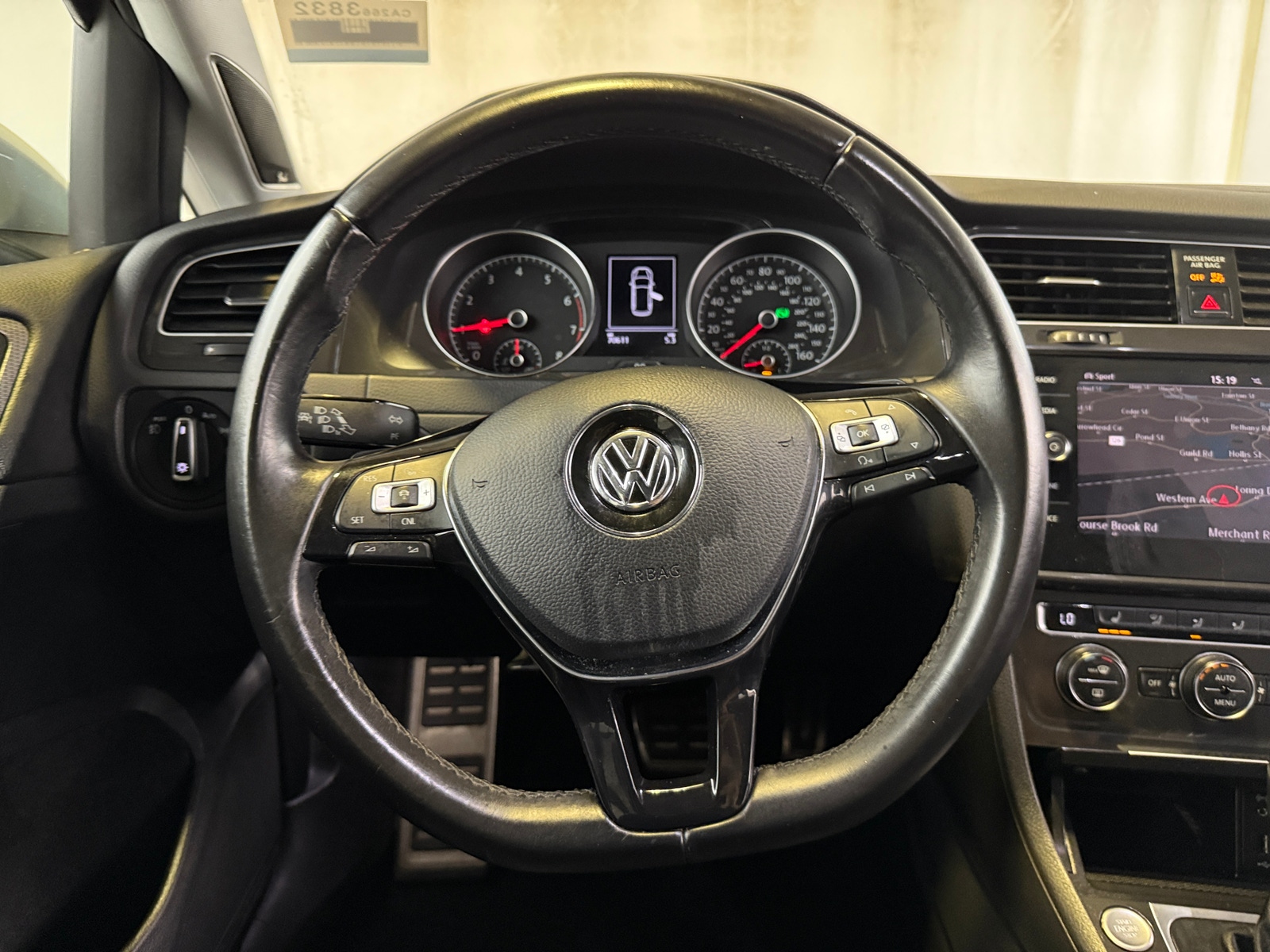 Thumbnail: 2018 Volkswagen Golf - 4