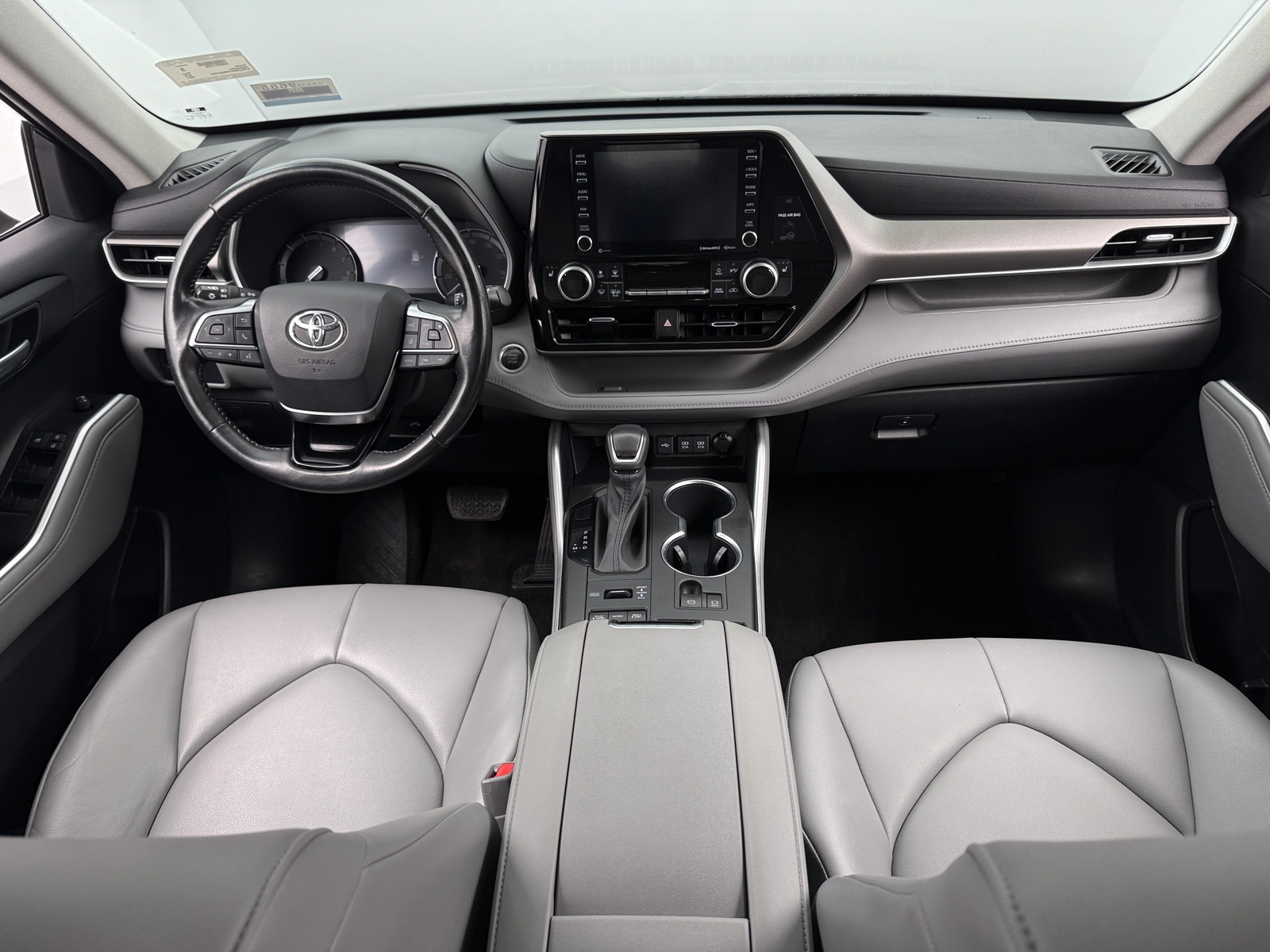 Thumbnail: 2021 Toyota Highlander - 2